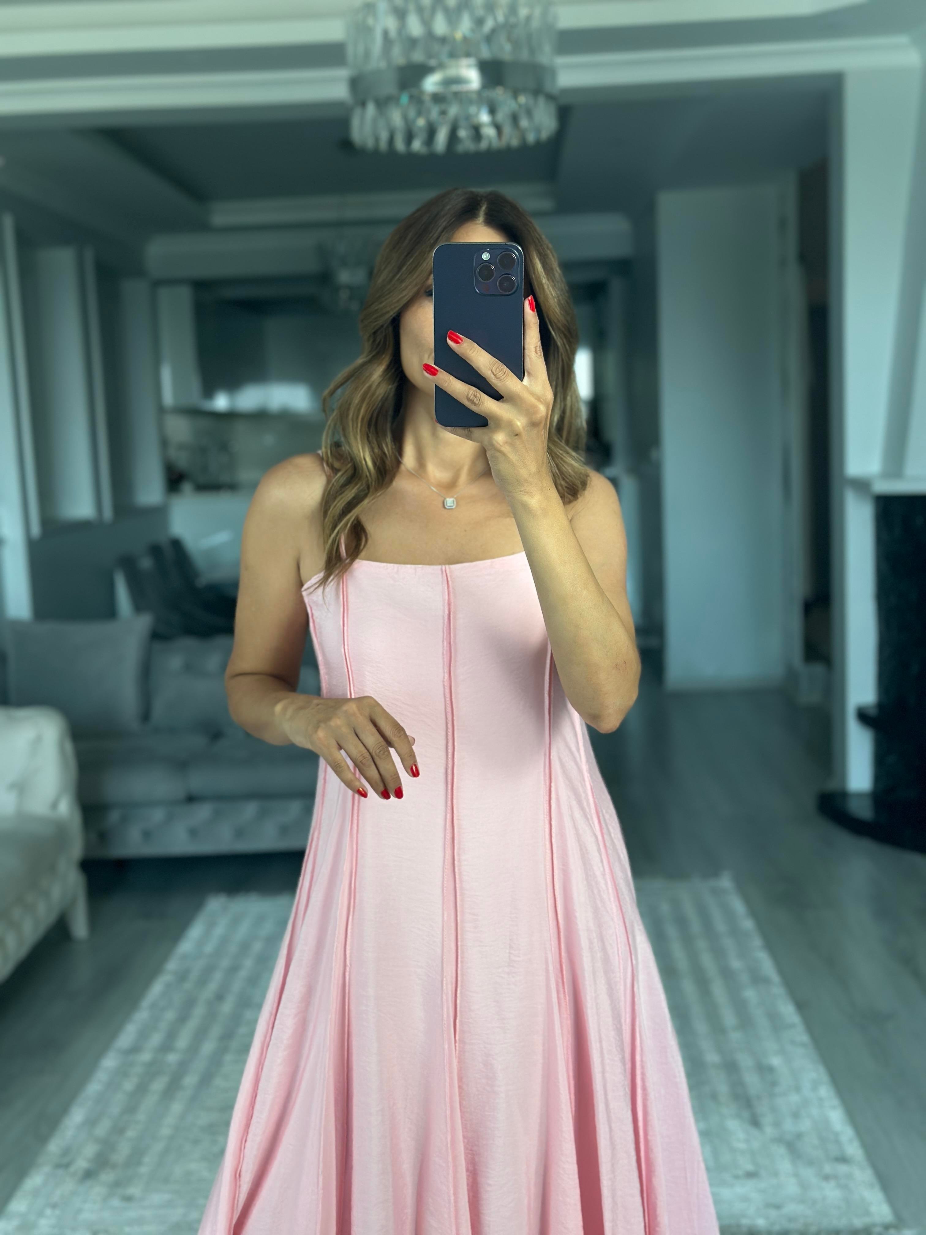 Pembe Straplez Yaka İnce Askılı Midi Boy Kadın Elbise