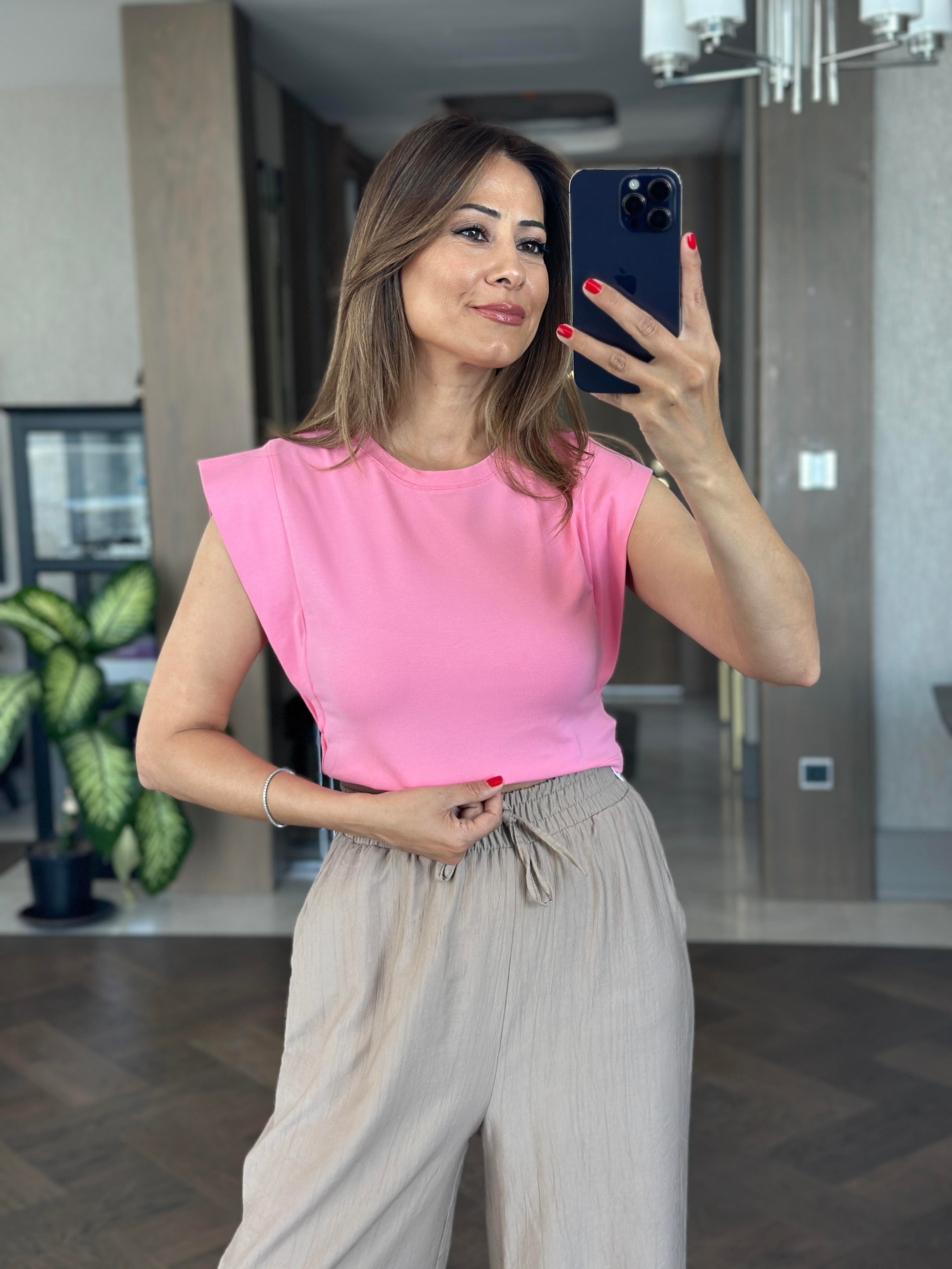 Pembe Vatka Görünümlü Sıfır Kol Kadın Crop Body