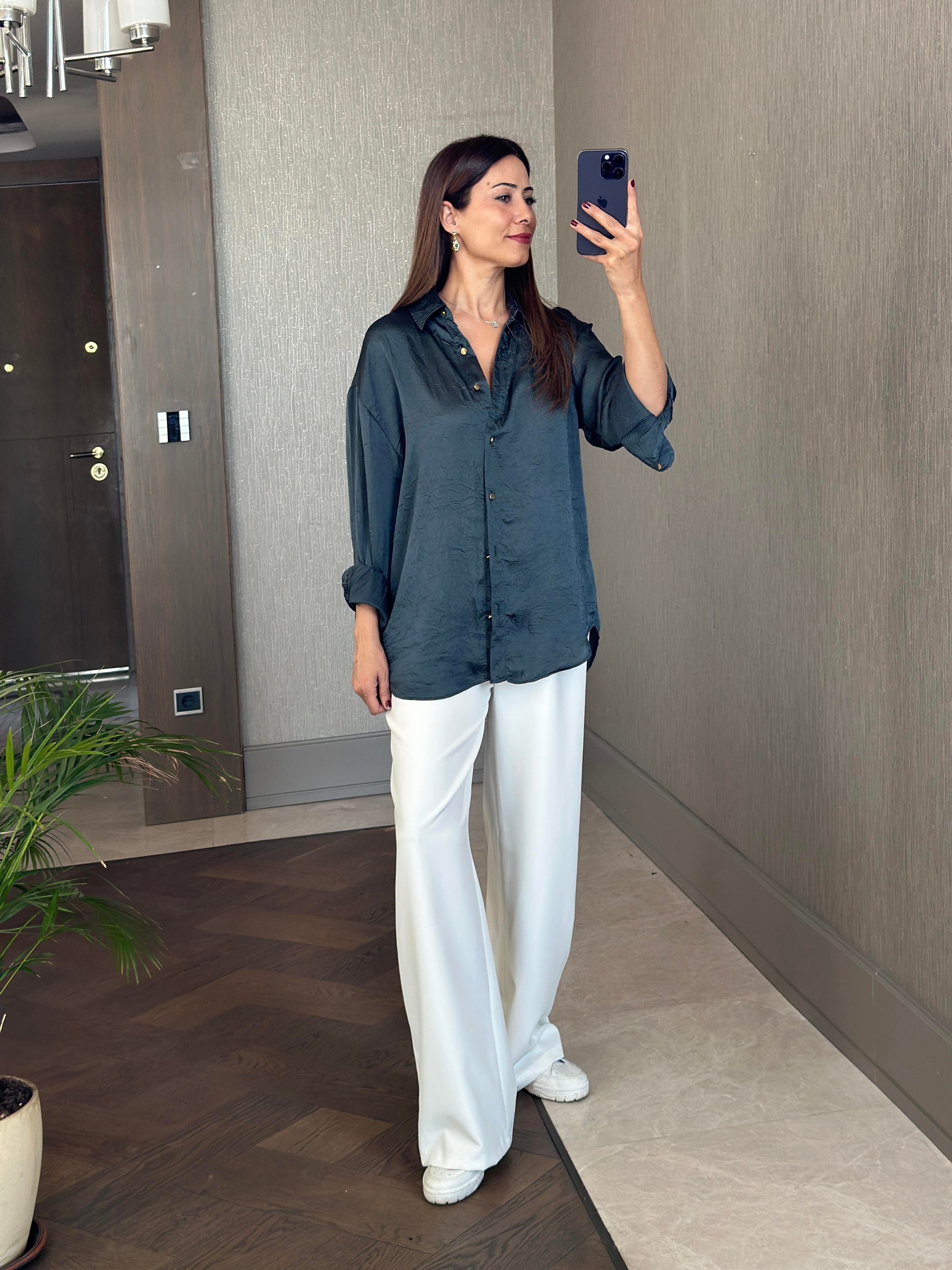 Petrol Kırışık Saten Uzun Kol Kadın Gömlek