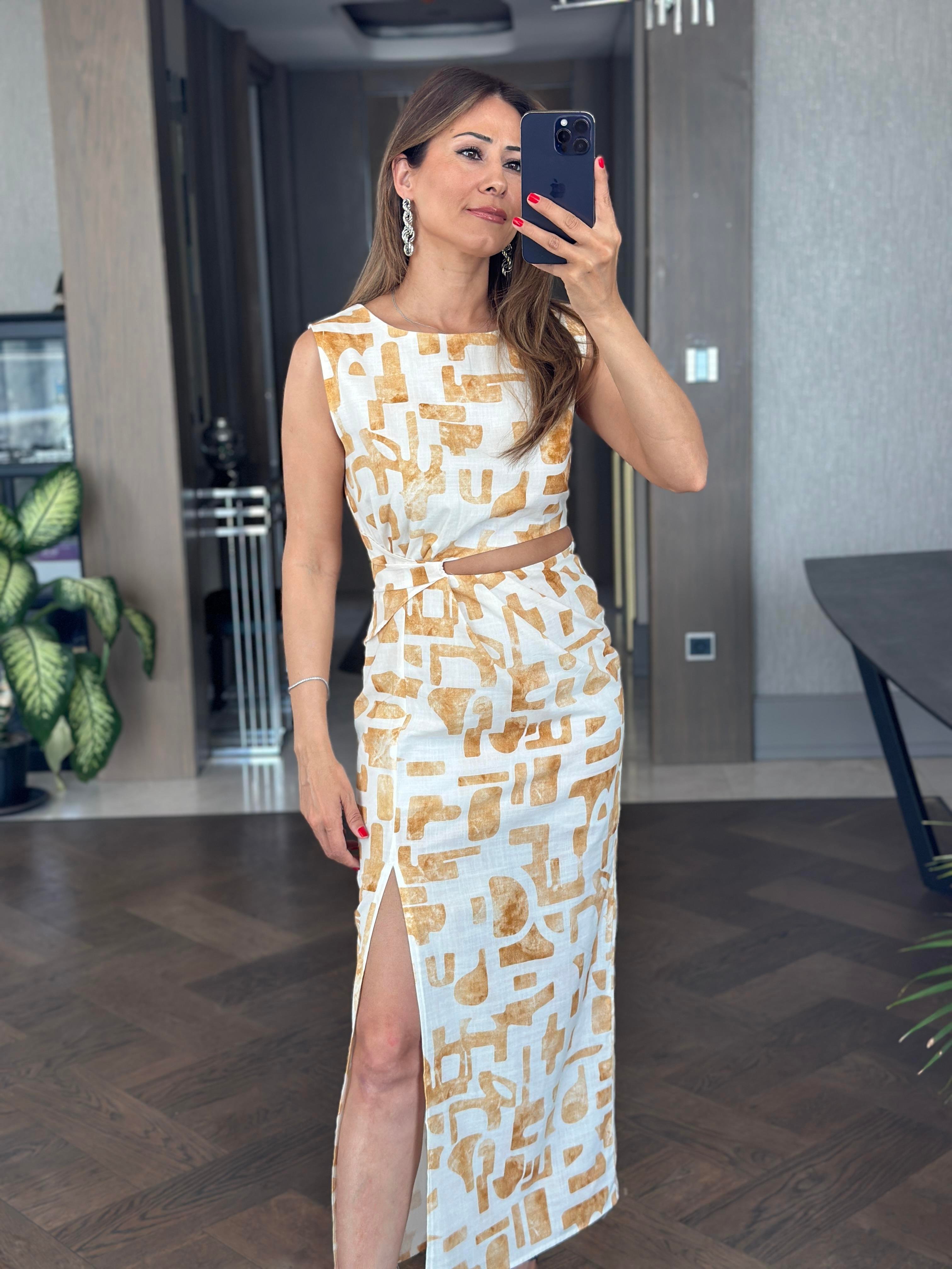 Sarı Desenli Beli Dekolteli Sıfır Kol Keten Kadın Maksi Boy Elbise