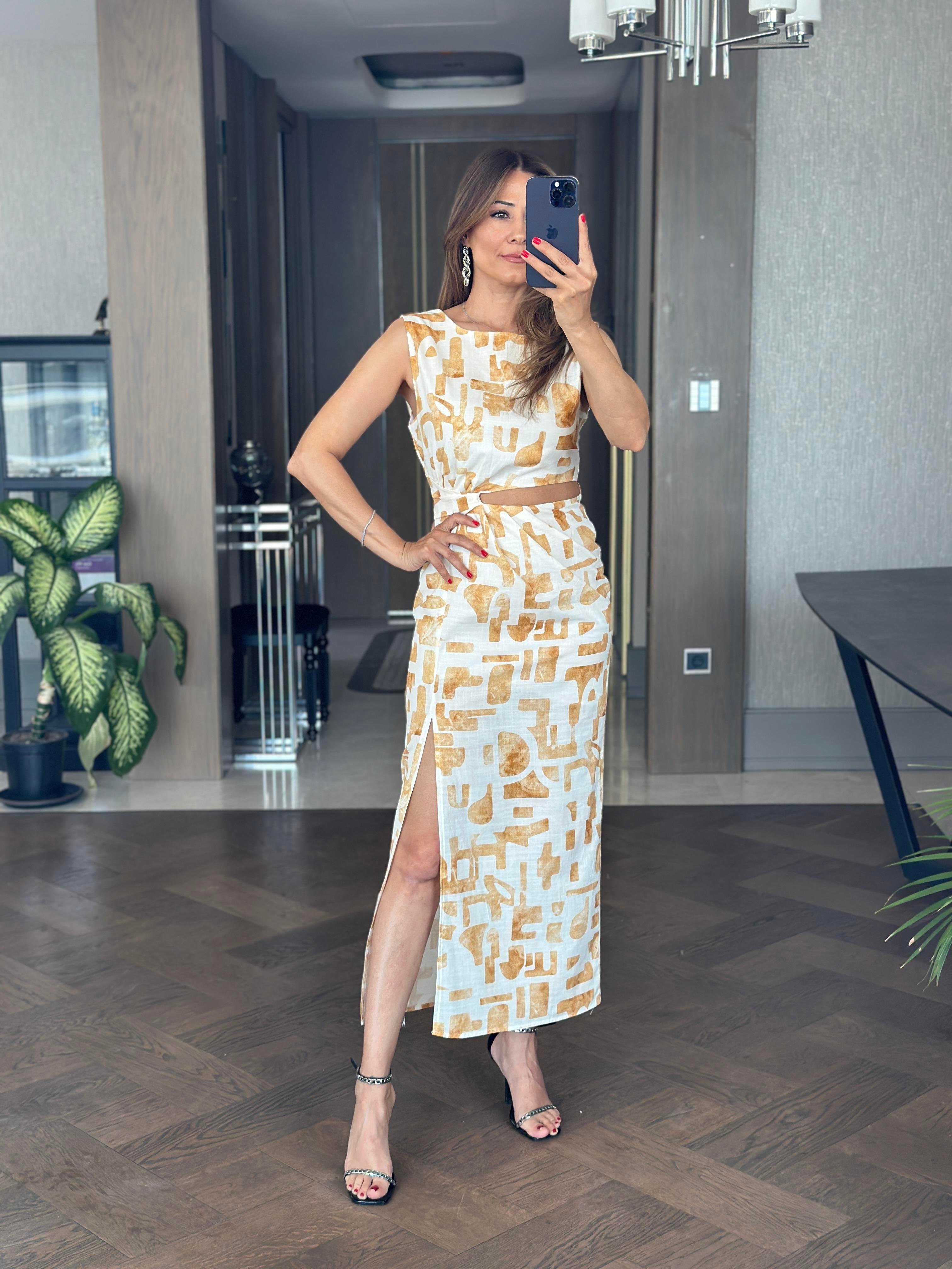 Sarı Desenli Beli Dekolteli Sıfır Kol Keten Kadın Maksi Boy Elbise