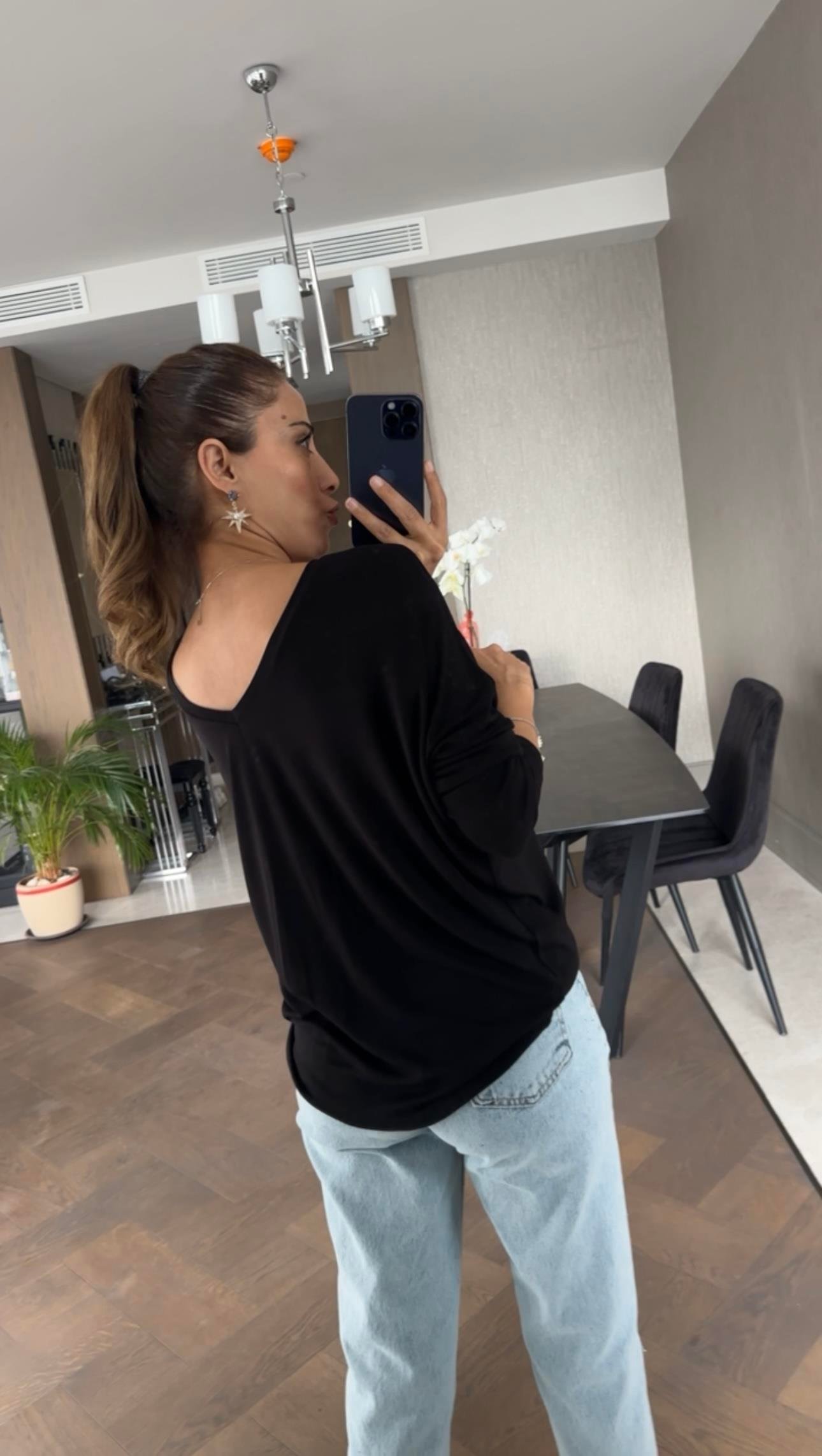 Siyah Arkası V Önü Bisiklet Yaka Uzun Kol Kadın Bluz