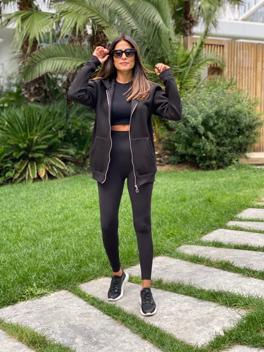 Siyah  Basic Kapüşonlu Fermuarlı Kadın Sweatshirt