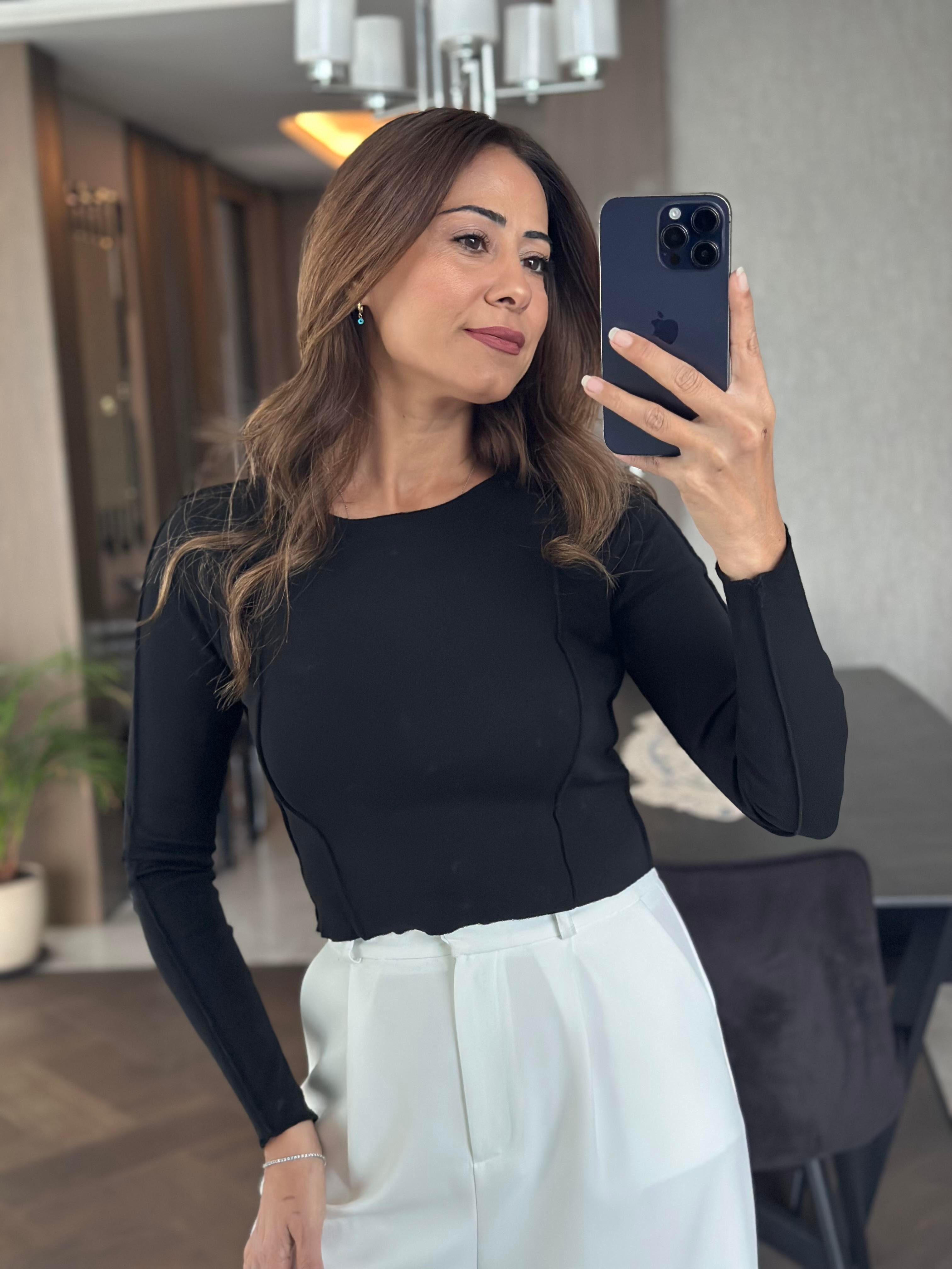 Siyah Bisiklet Yaka Ters Dikişli Uzun Kol Kadın Crop Body