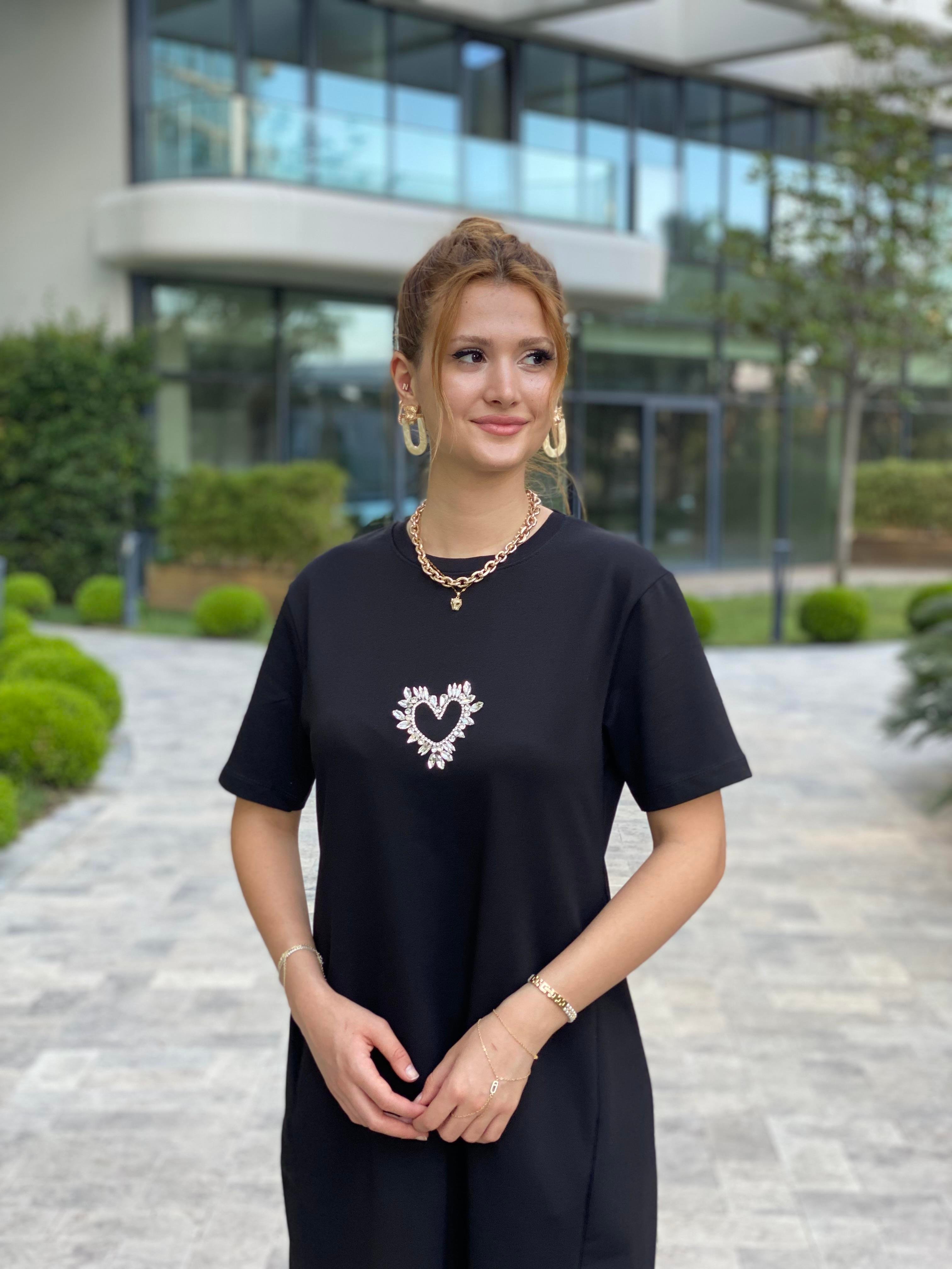 Siyah Cepli Taş Kalpli Basic Midi Boy Kadın Elbise