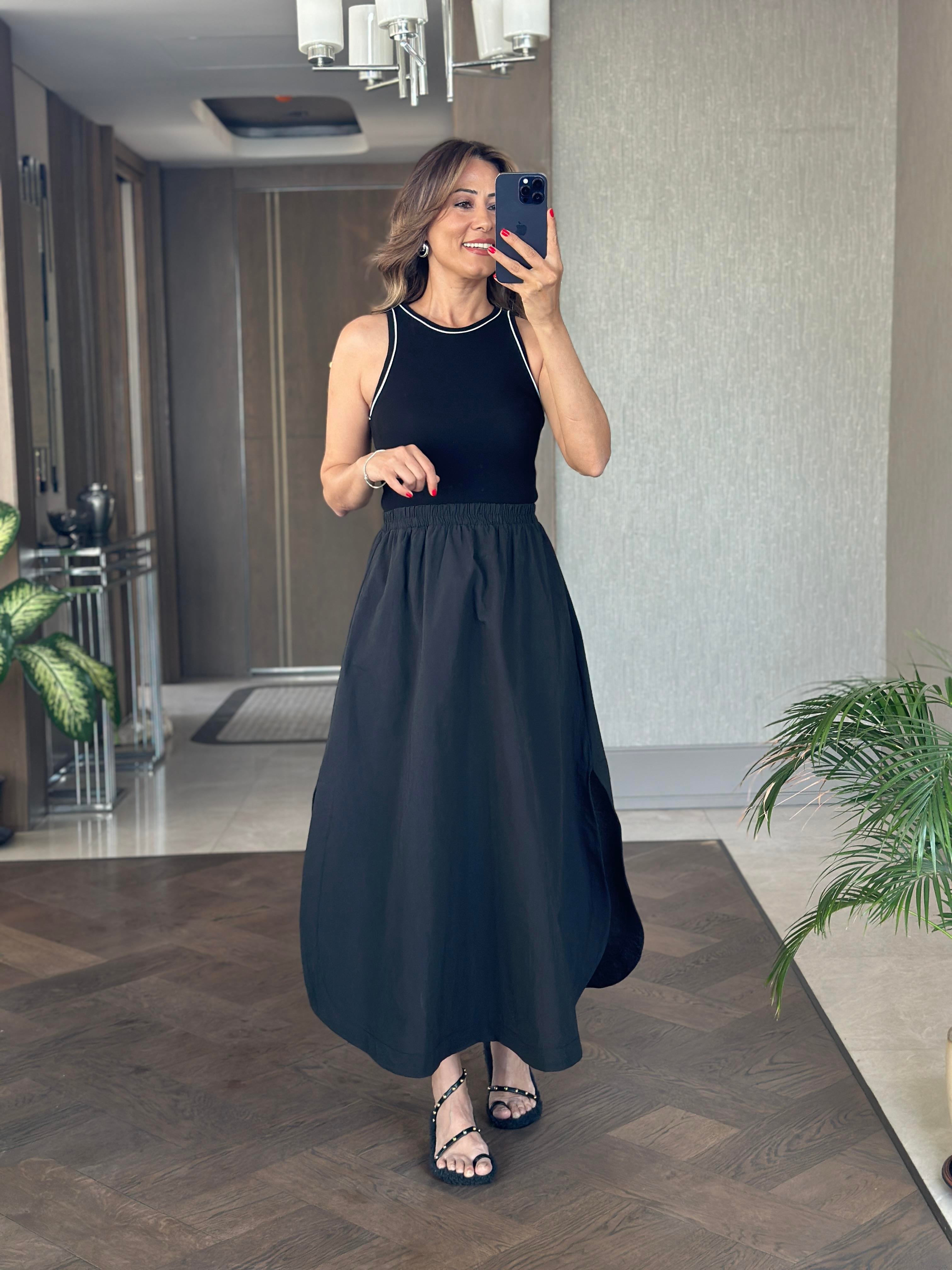 Siyah Çift Yırtmaçlı Üstü Kaşkorse Paraşüt Kadın Maksi Boy Elbise