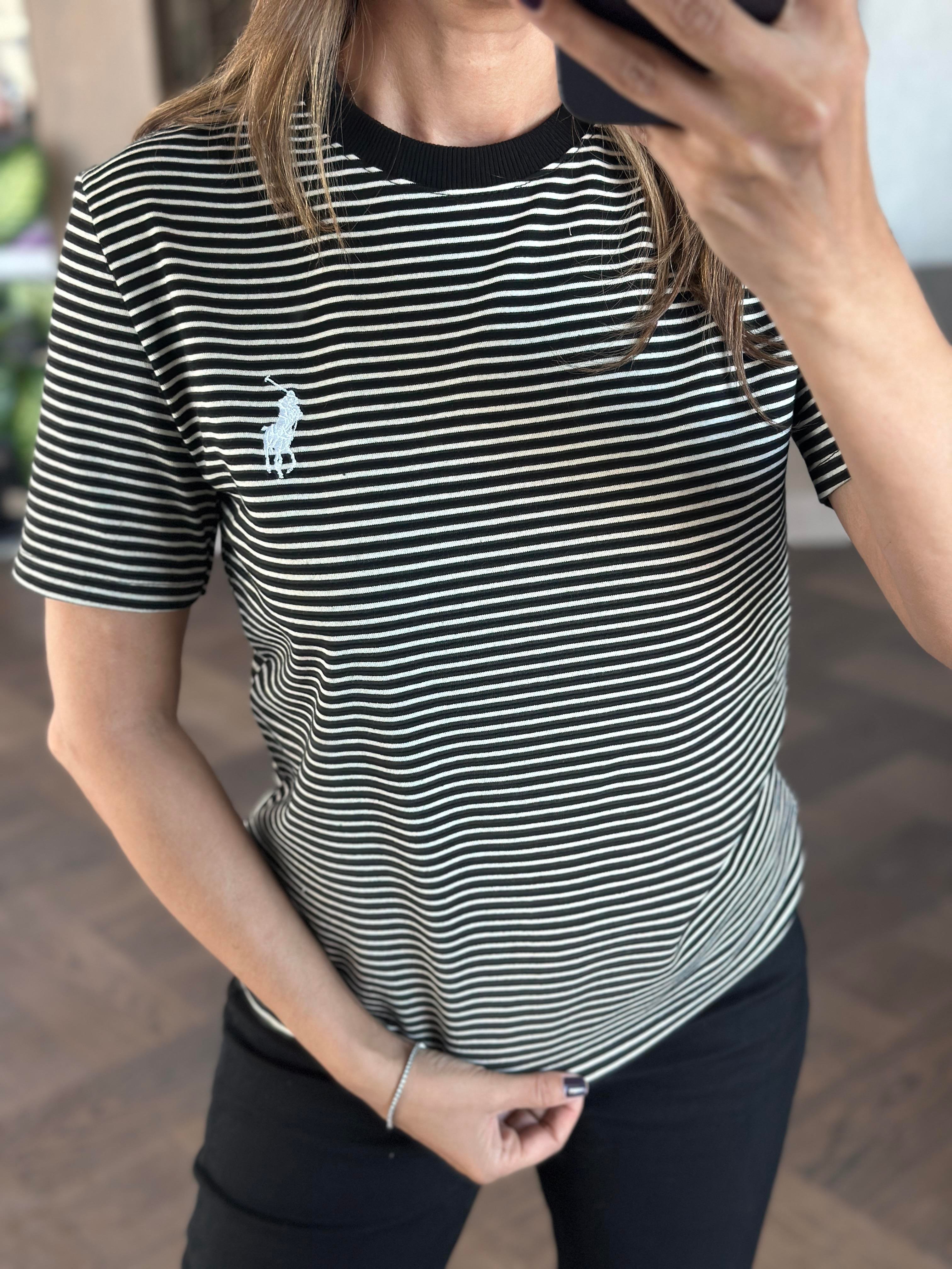 Siyah Çizgili Nakışlı Bisiklet Yaka Kadın T-Shirt