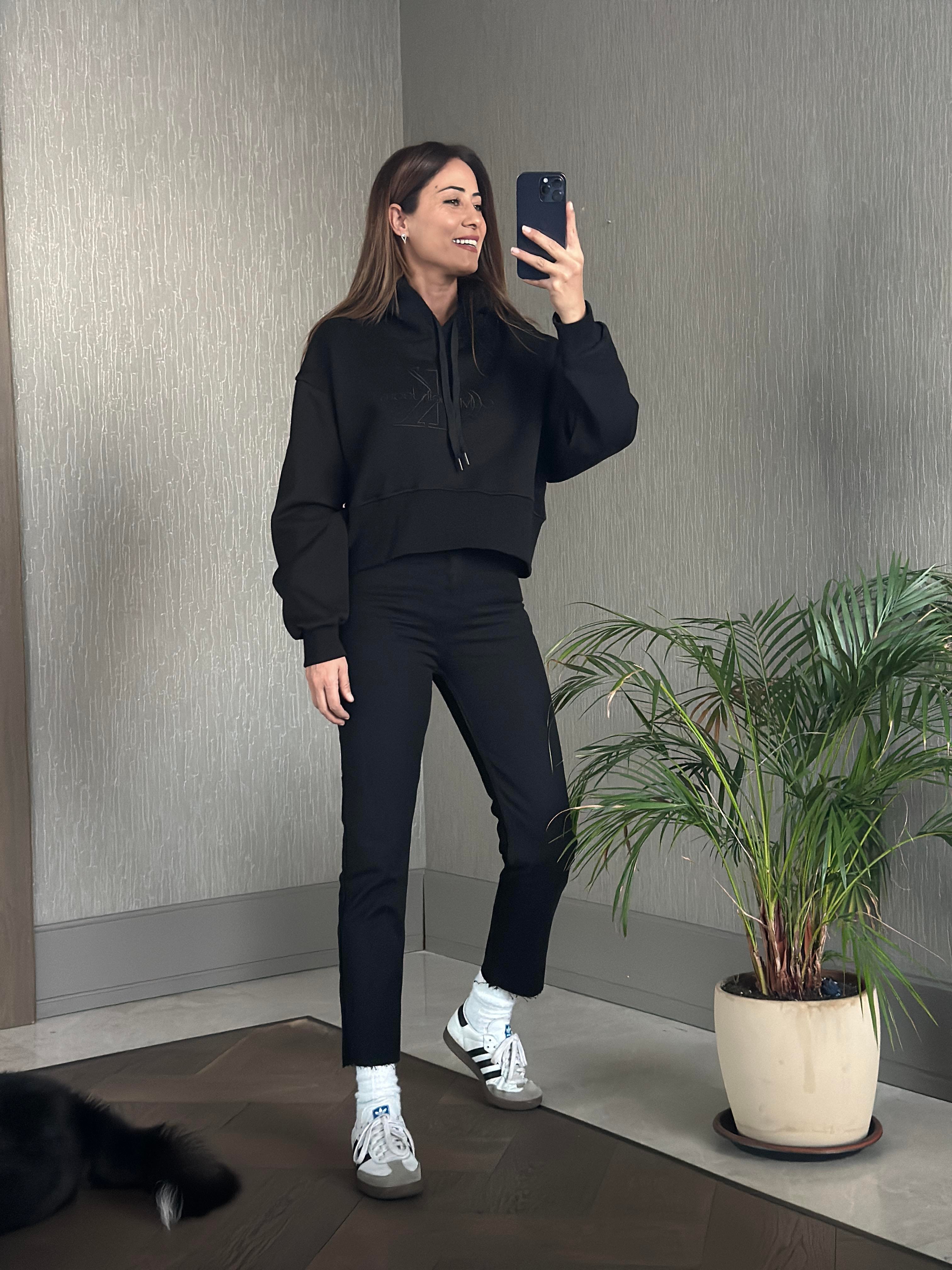 Siyah Ck Model Kapüşonlu Kadın Sweatshirt