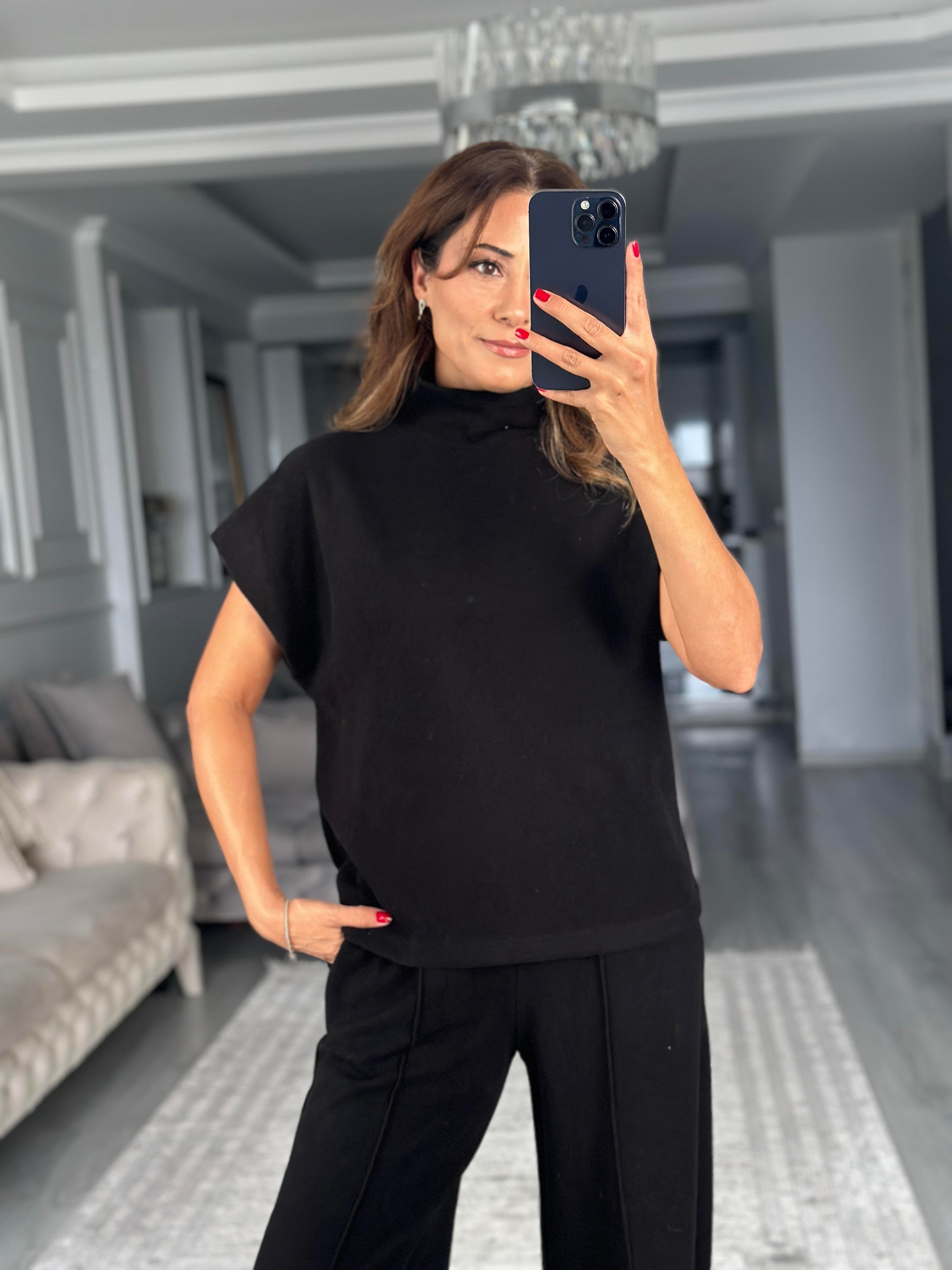 Siyah Dik Yaka Kolsuz Bluz Pantolon Kadın İkili Takım