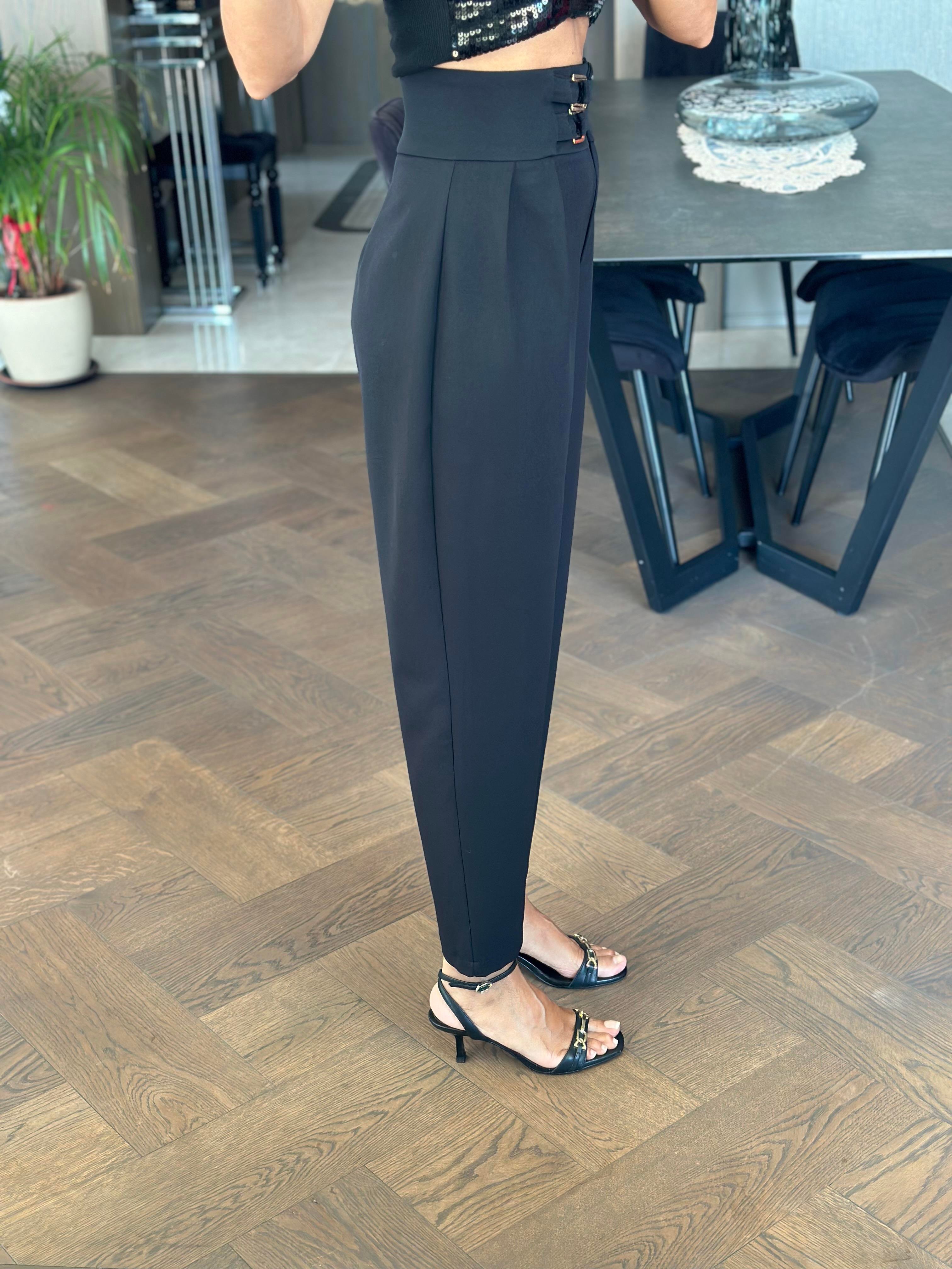 Siyah Ekstra Yüksek Bel Tokalı Marka Model Kadın Pantolon