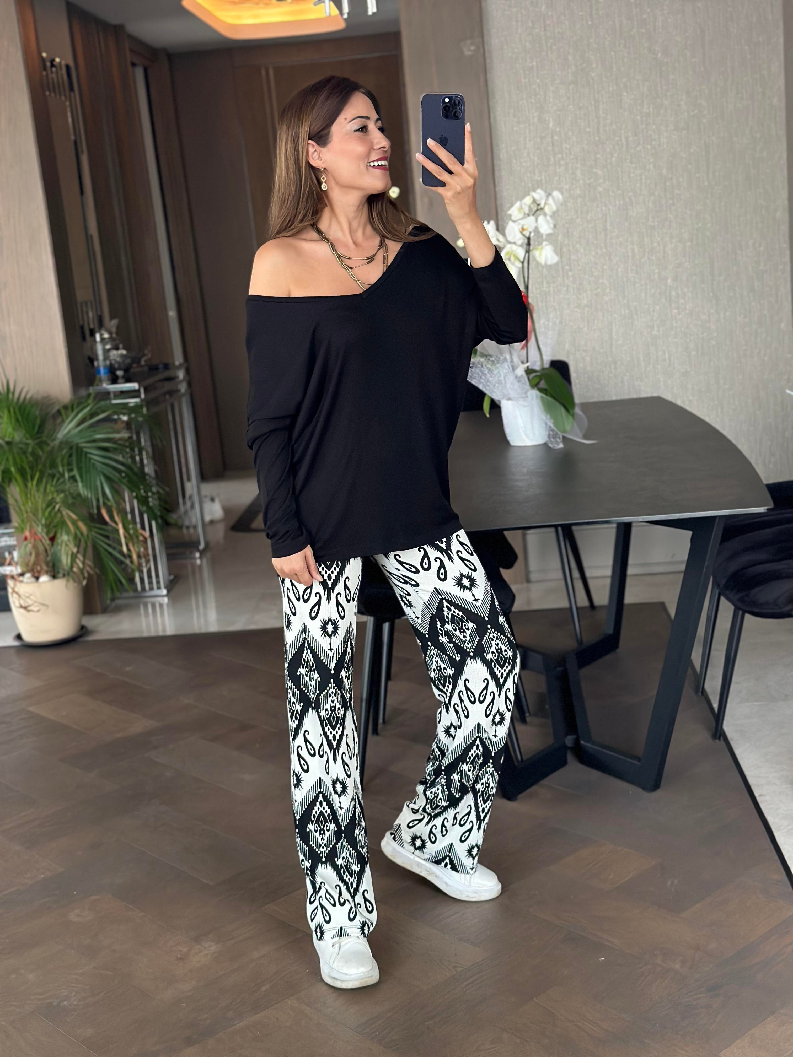 Siyah Etnik Desen Beli Lastikli Bürümcük Kadın Pantolon