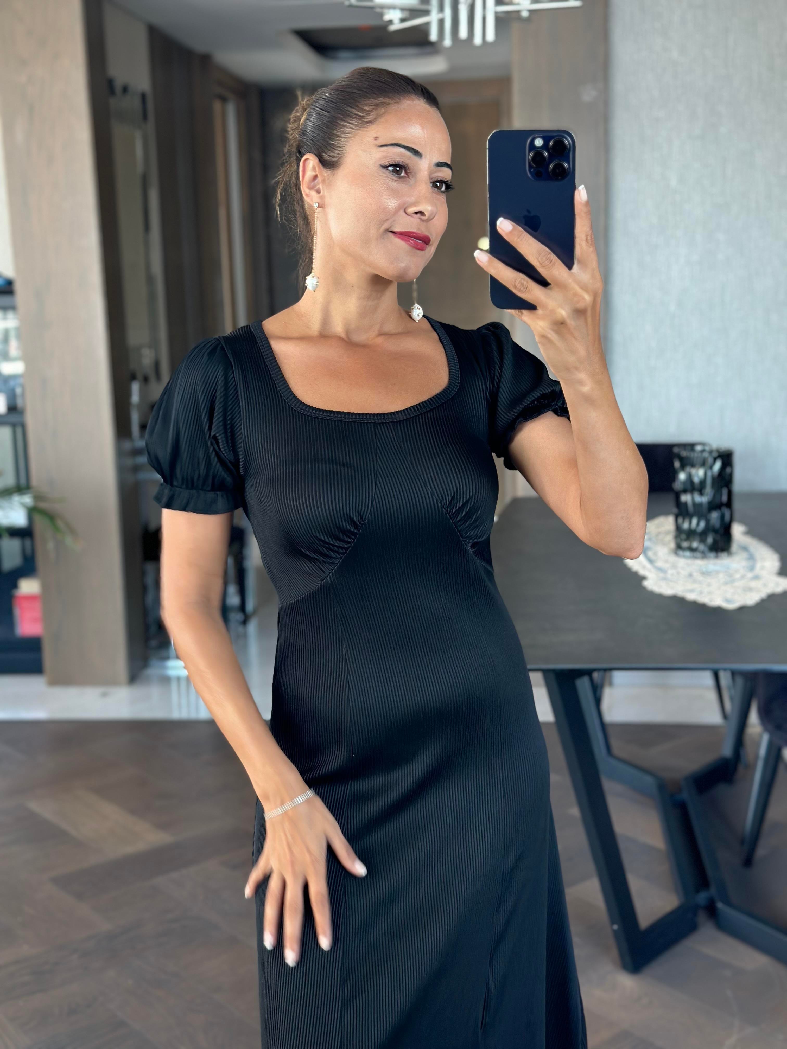 Siyah Fitilli Örme Kumaş Prenses Kol Yırtmaçlı Kadın Elbise