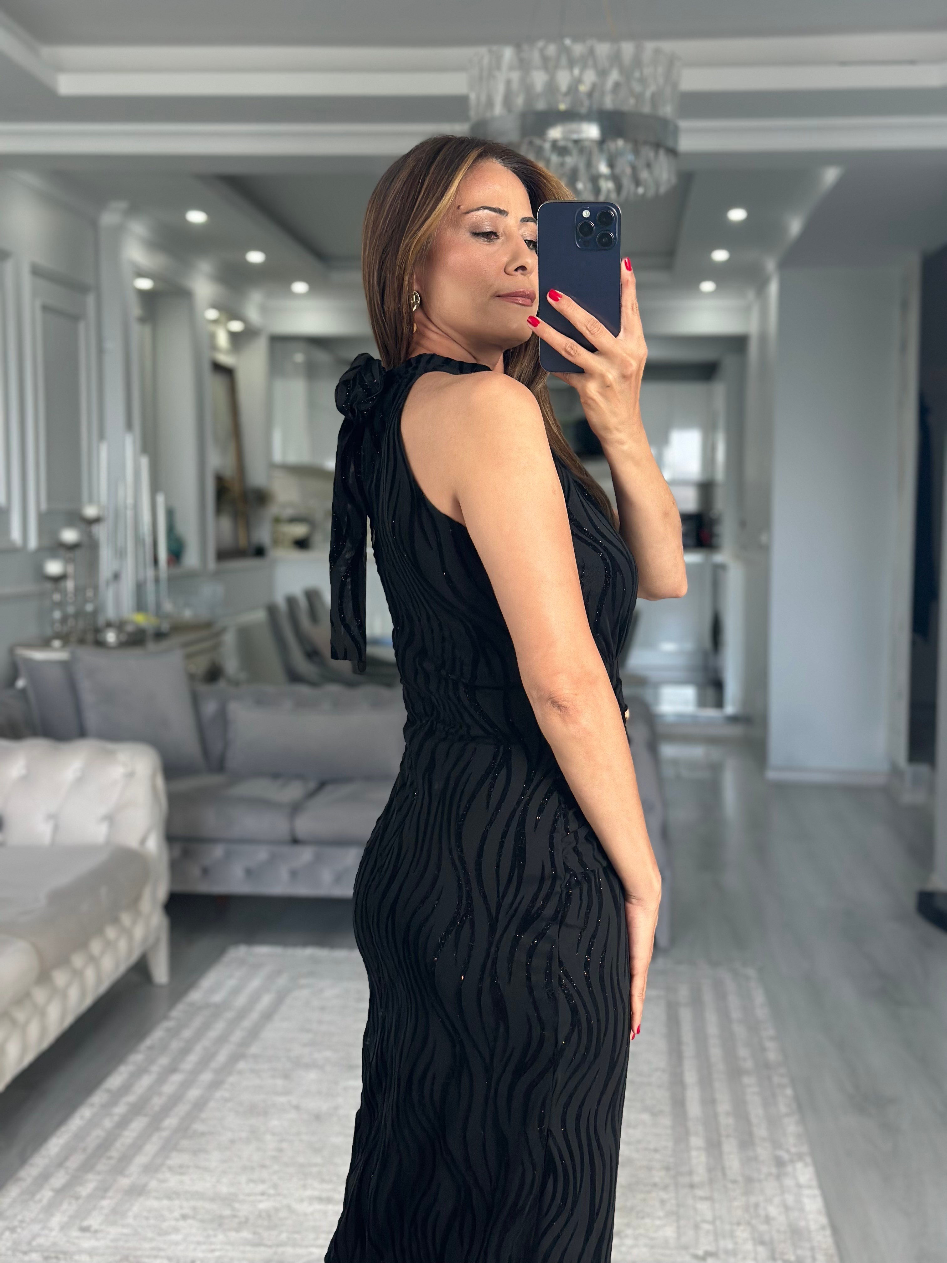 Siyah Halter Yaka Salyangoz Tokalı Simli Maxi Boy Kadın Elbise