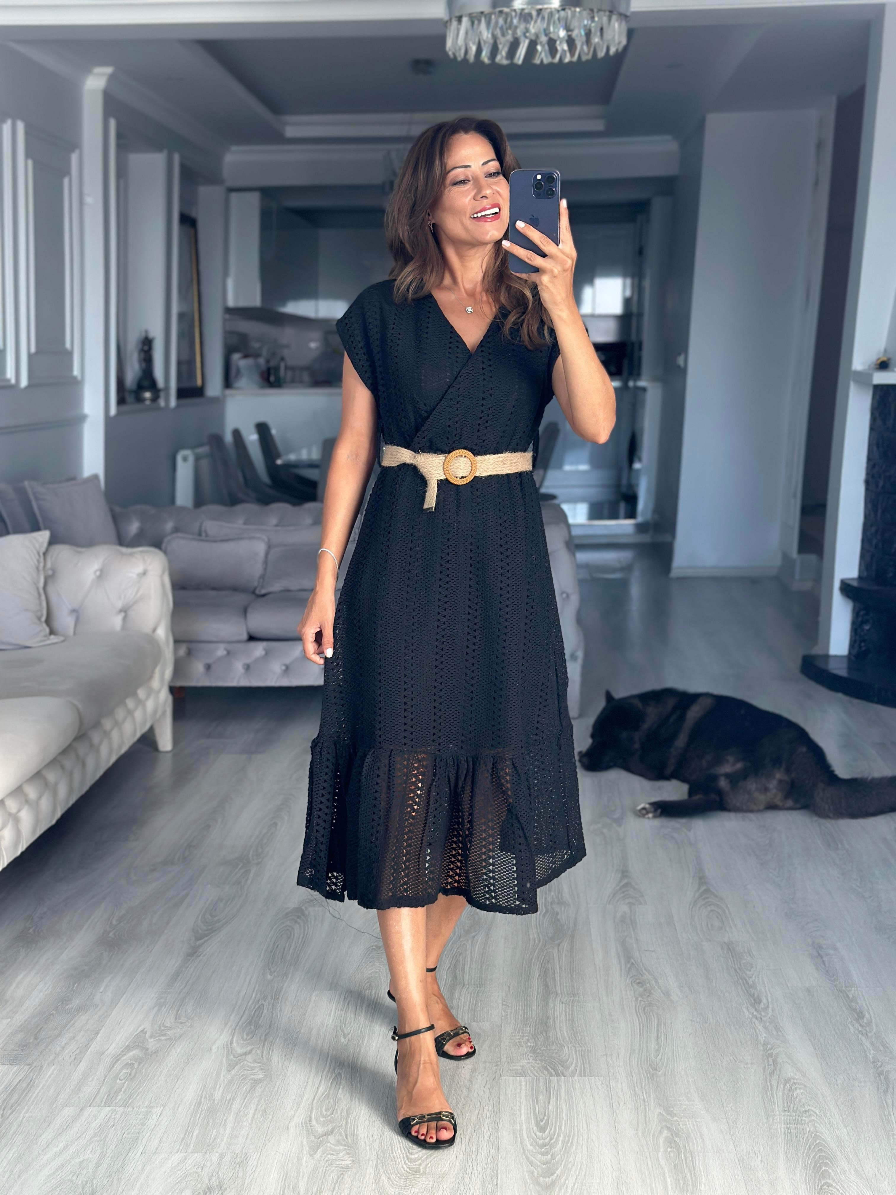 Siyah Hasır Kemerli Dantel Kadın Elbise