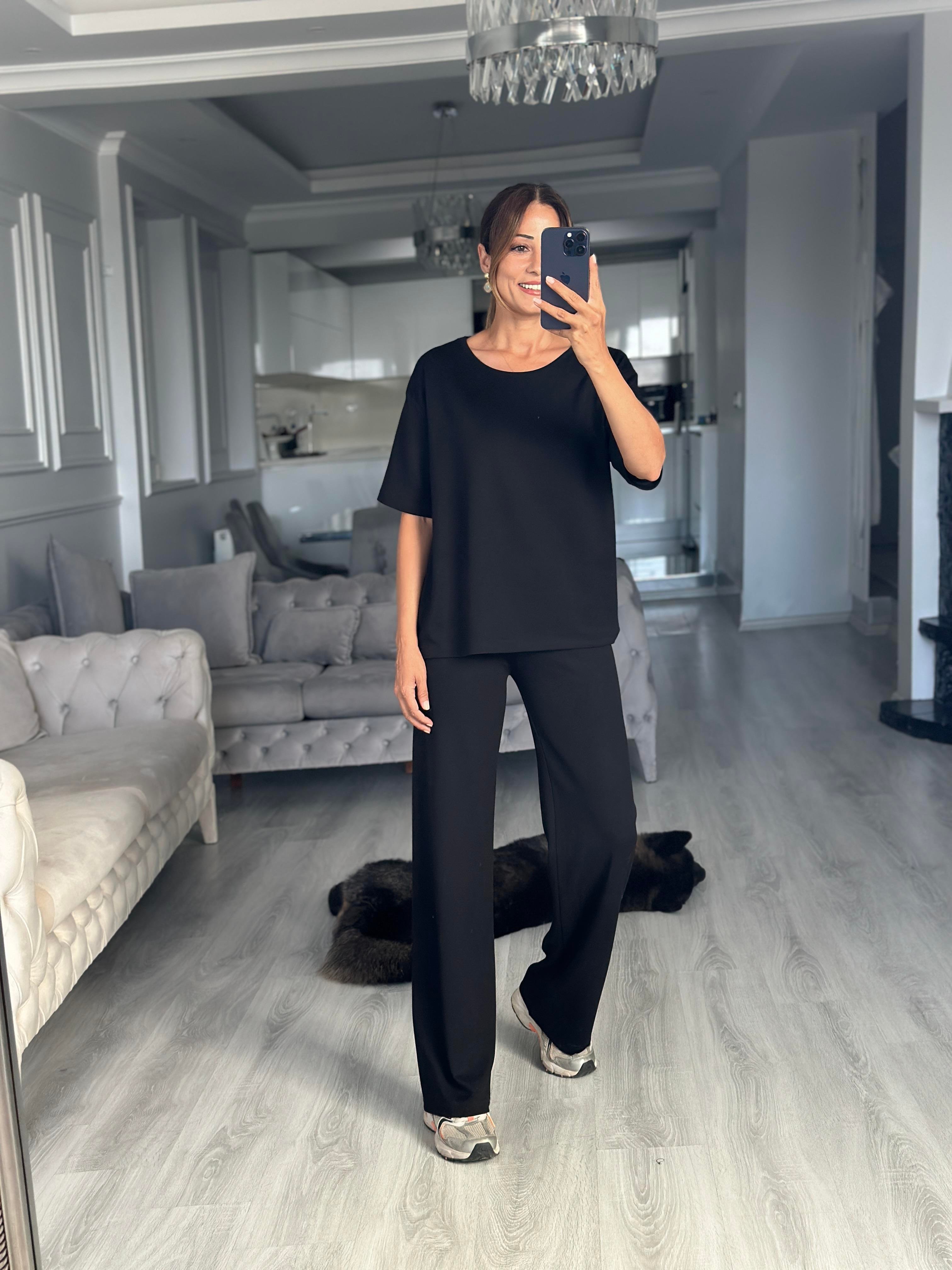 Siyah İthal Kumaş T-Shirt Cepsiz Pantolon Kadın İkili Takımı