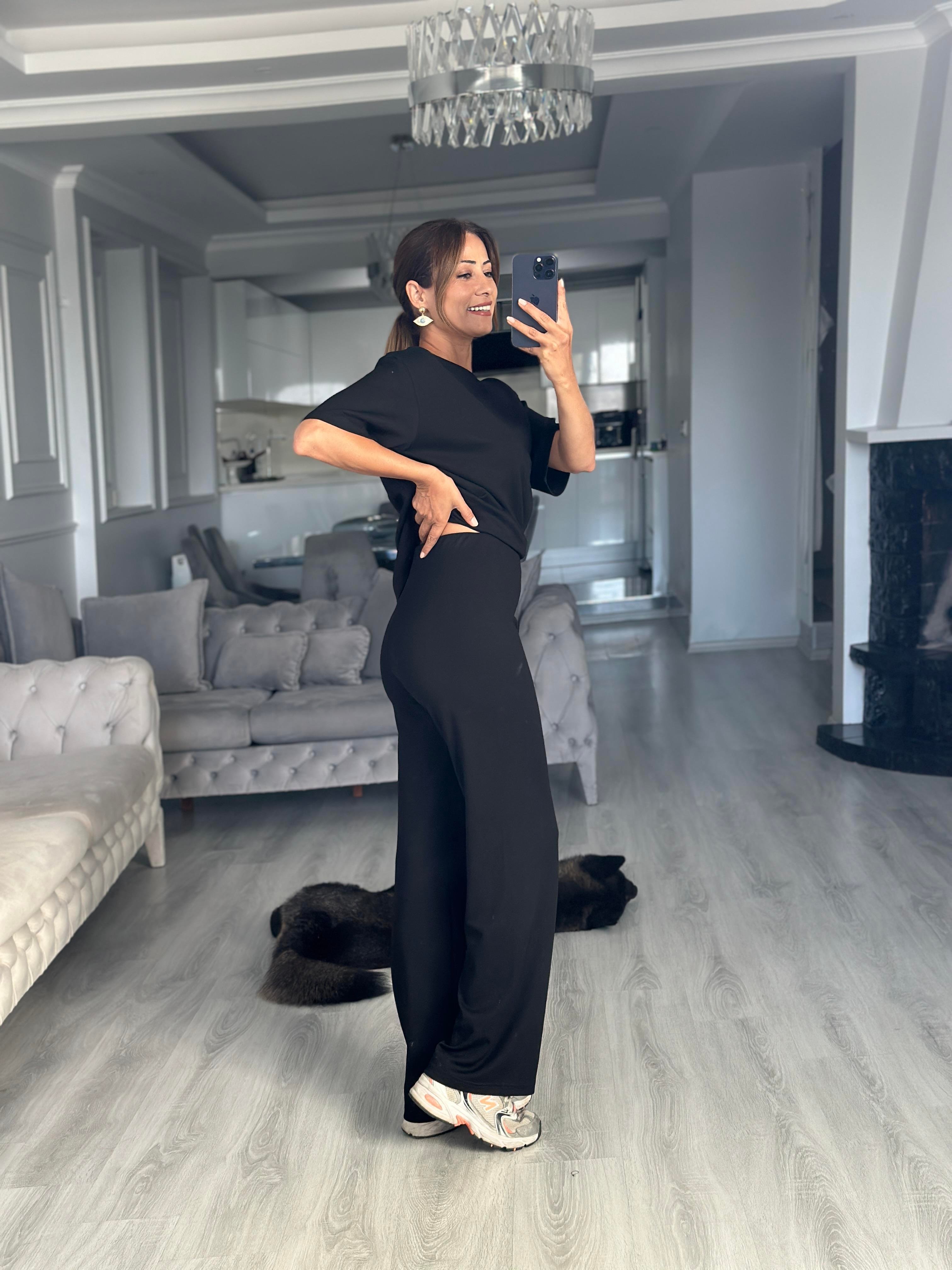 Siyah İthal Kumaş T-Shirt Cepsiz Pantolon Kadın İkili Takımı