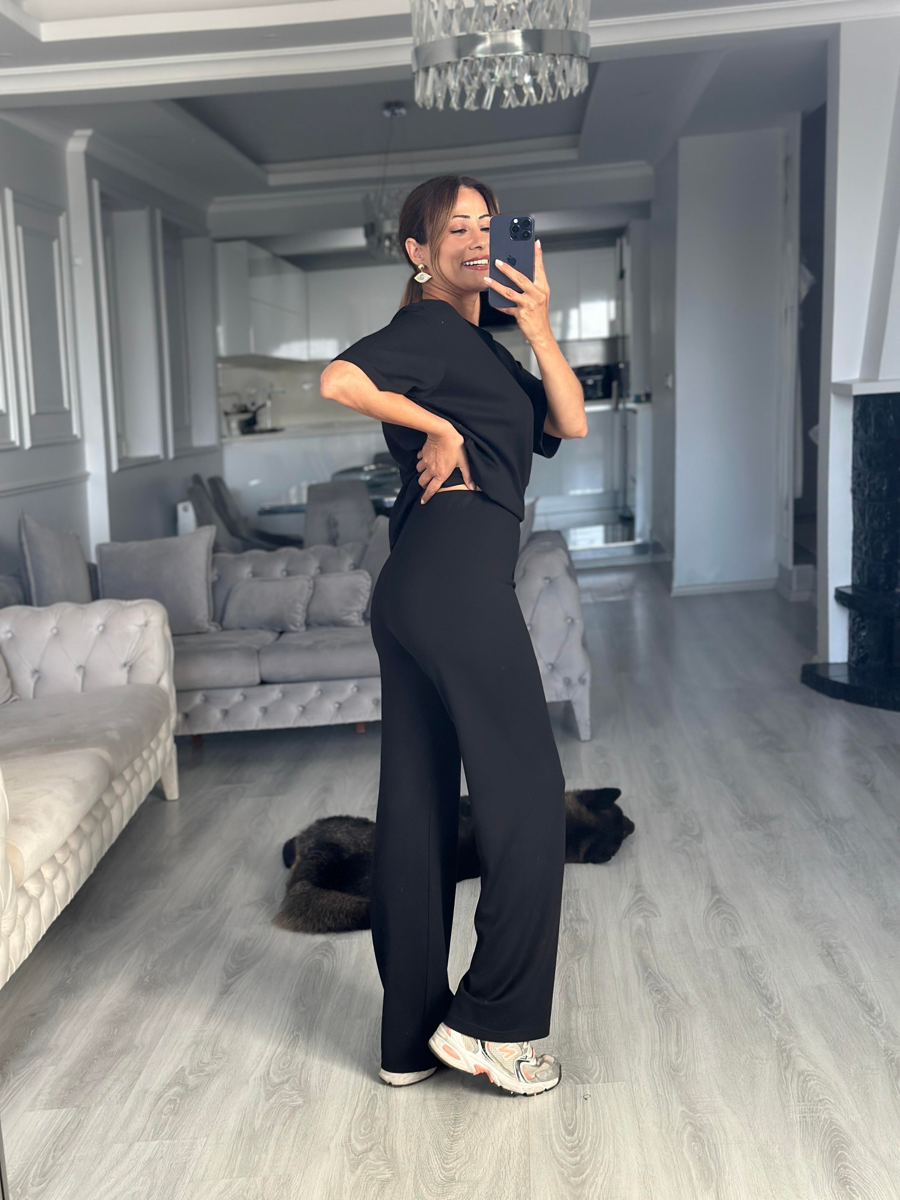 Siyah İthal Kumaş T-Shirt Cepsiz Pantolon Kadın İkili Takımı