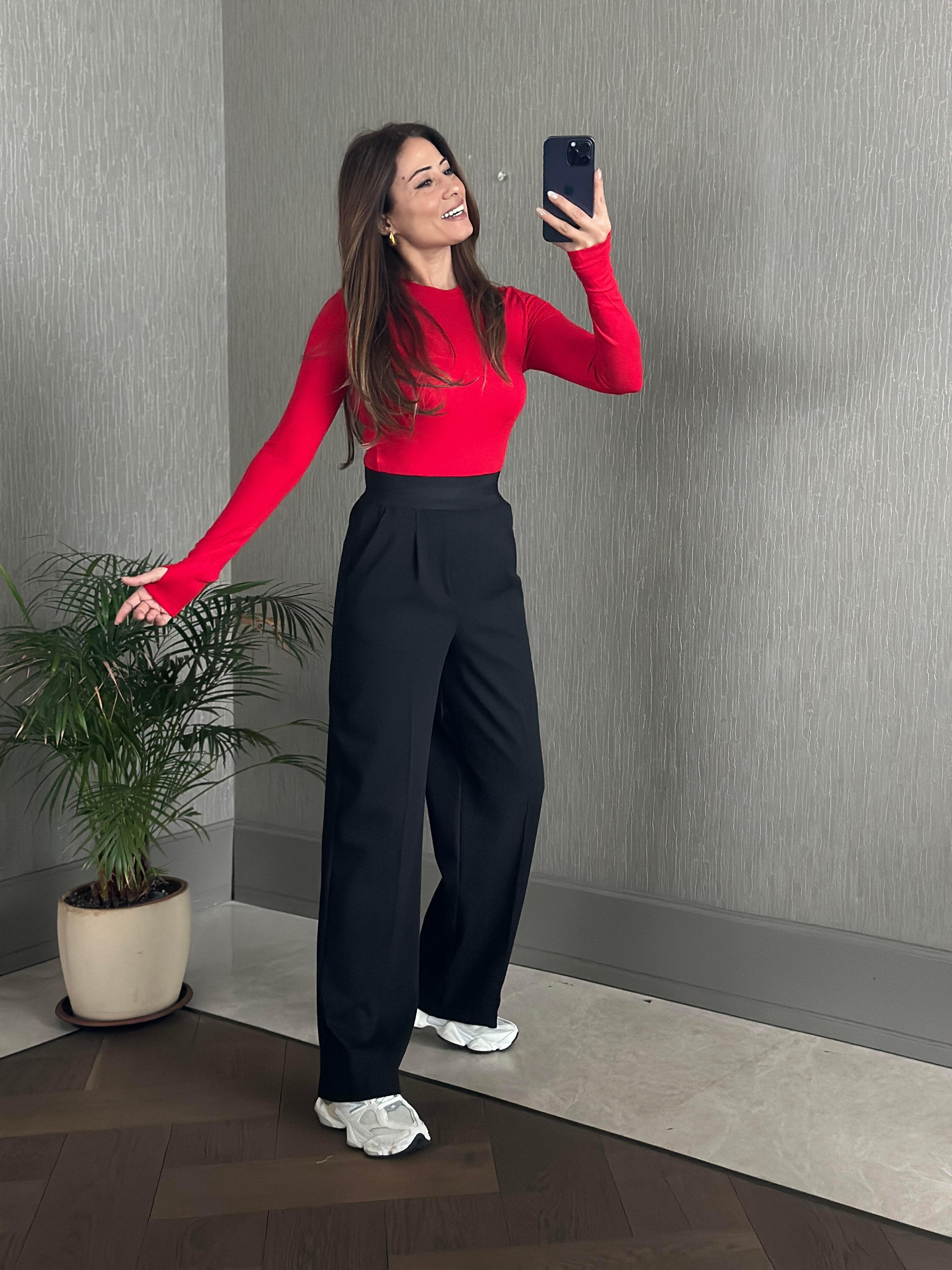 Siyah Kemeri Geniş Lastikli Cepli Palazzo Kadın Kumaş Pantolon