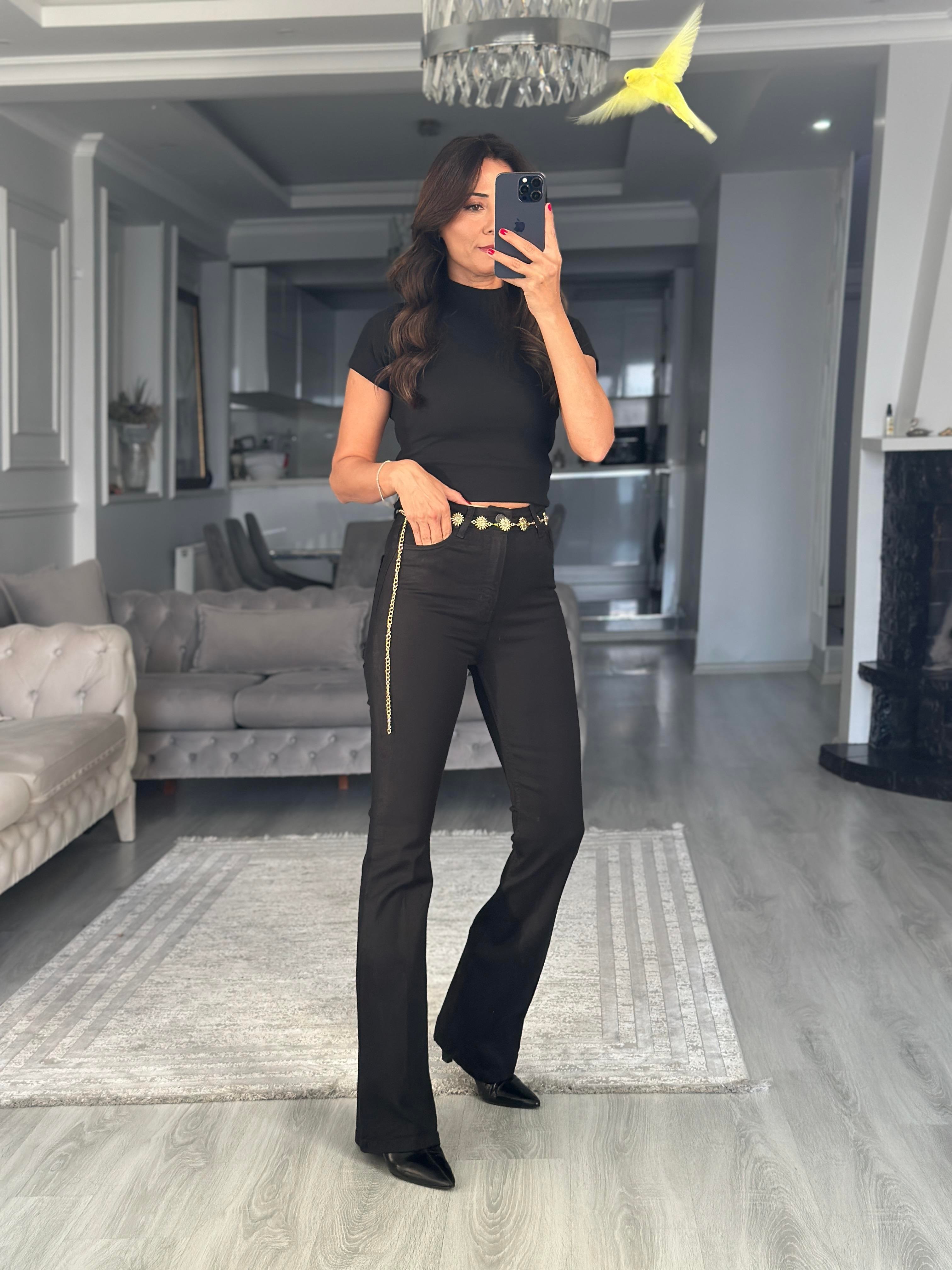 Siyah Kısa Kol Yarım Balıkçı Fitilli Kaşkorse Kadın Body