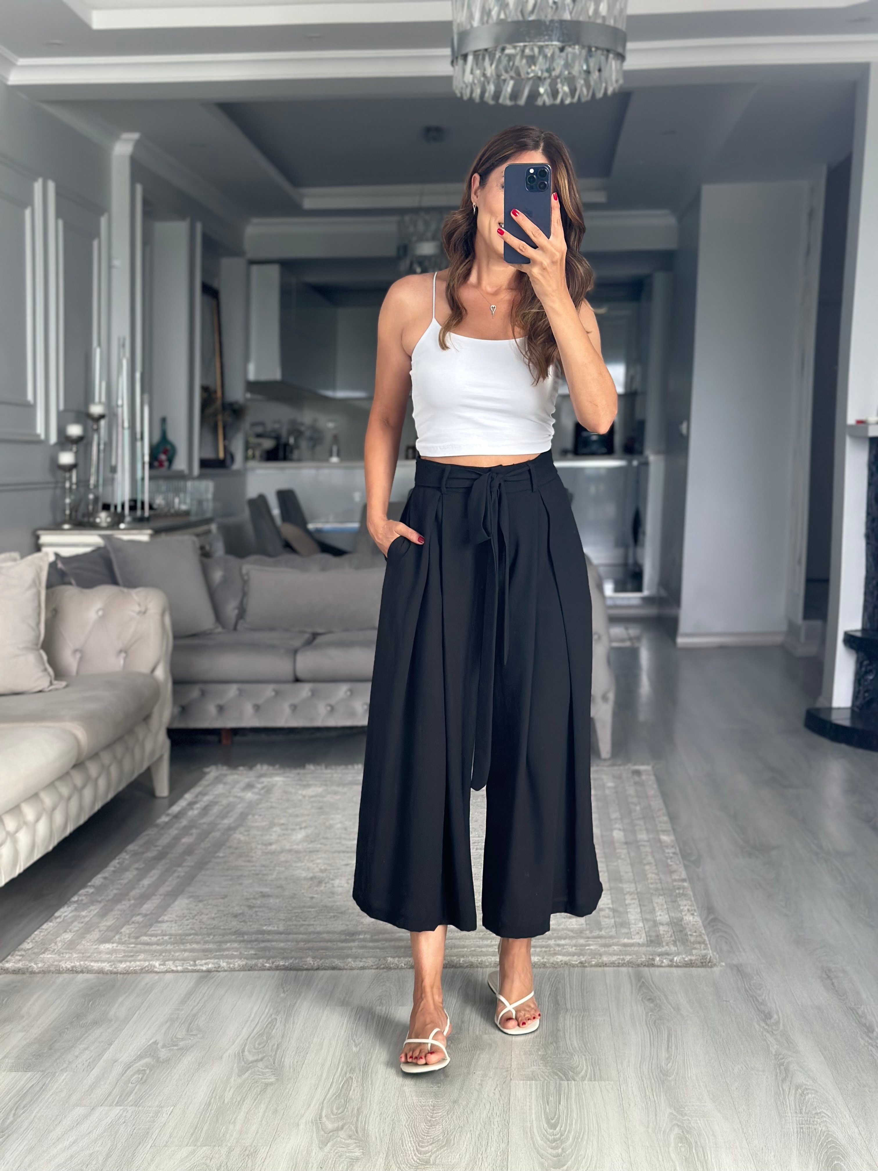 Siyah Krep Kumaş Arka Beli Lastikli Kadın Etek Pantolon