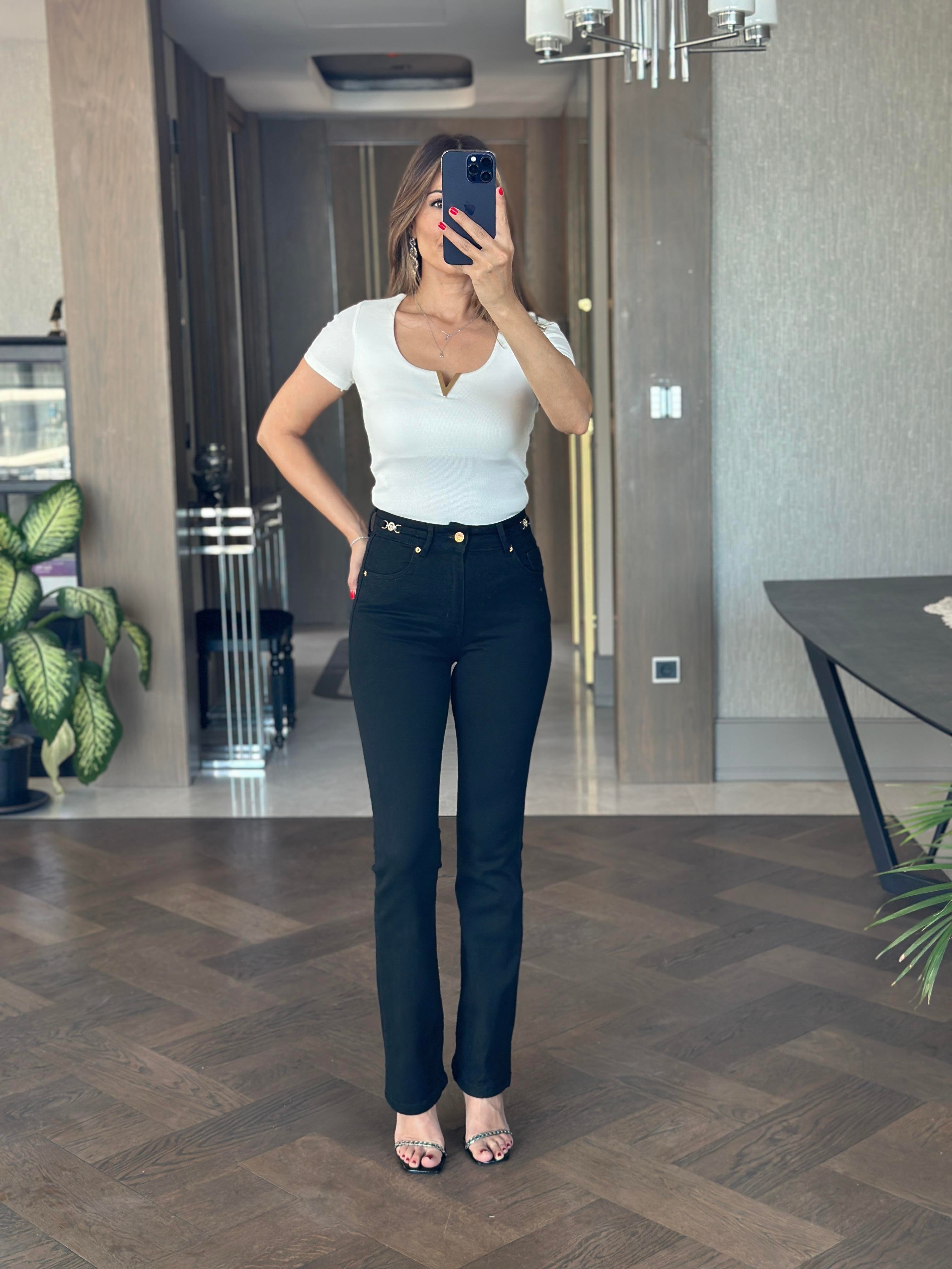 Siyah Lacarino Kemeri Gold Aksesuarlı Kadın Jean Pantolon