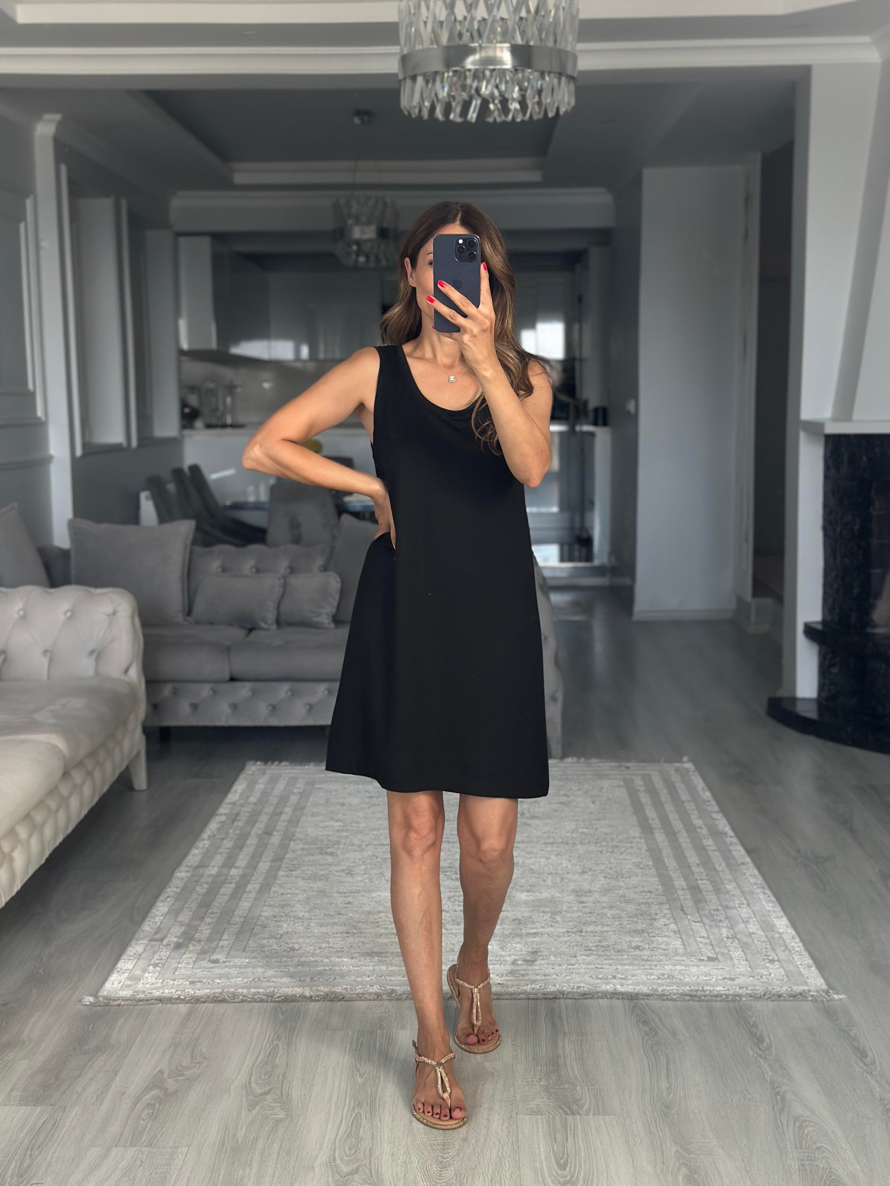 Siyah Ön Arka U Yaka  Basic Mini Kadın Elbise