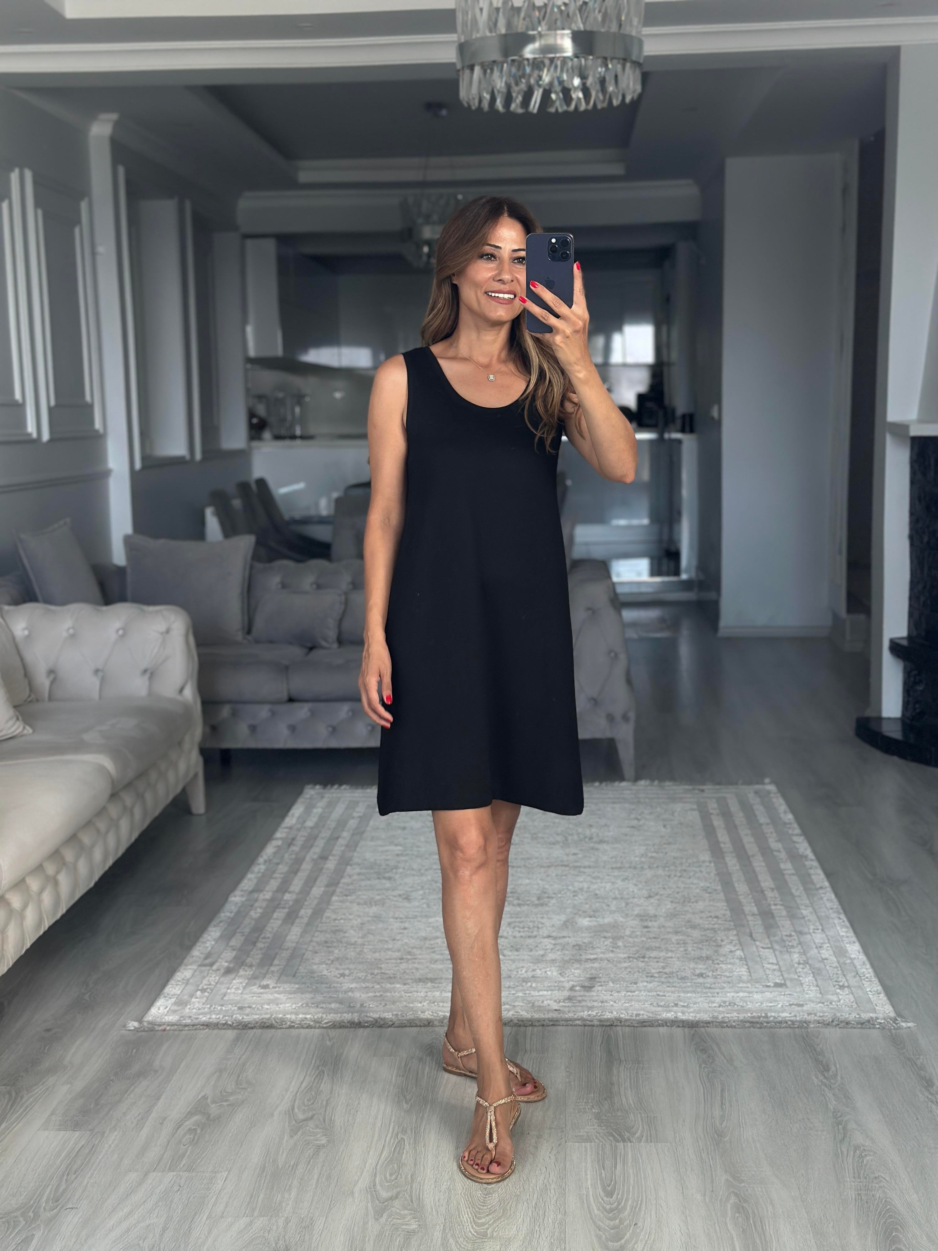 Siyah Ön Arka U Yaka  Basic Mini Kadın Elbise