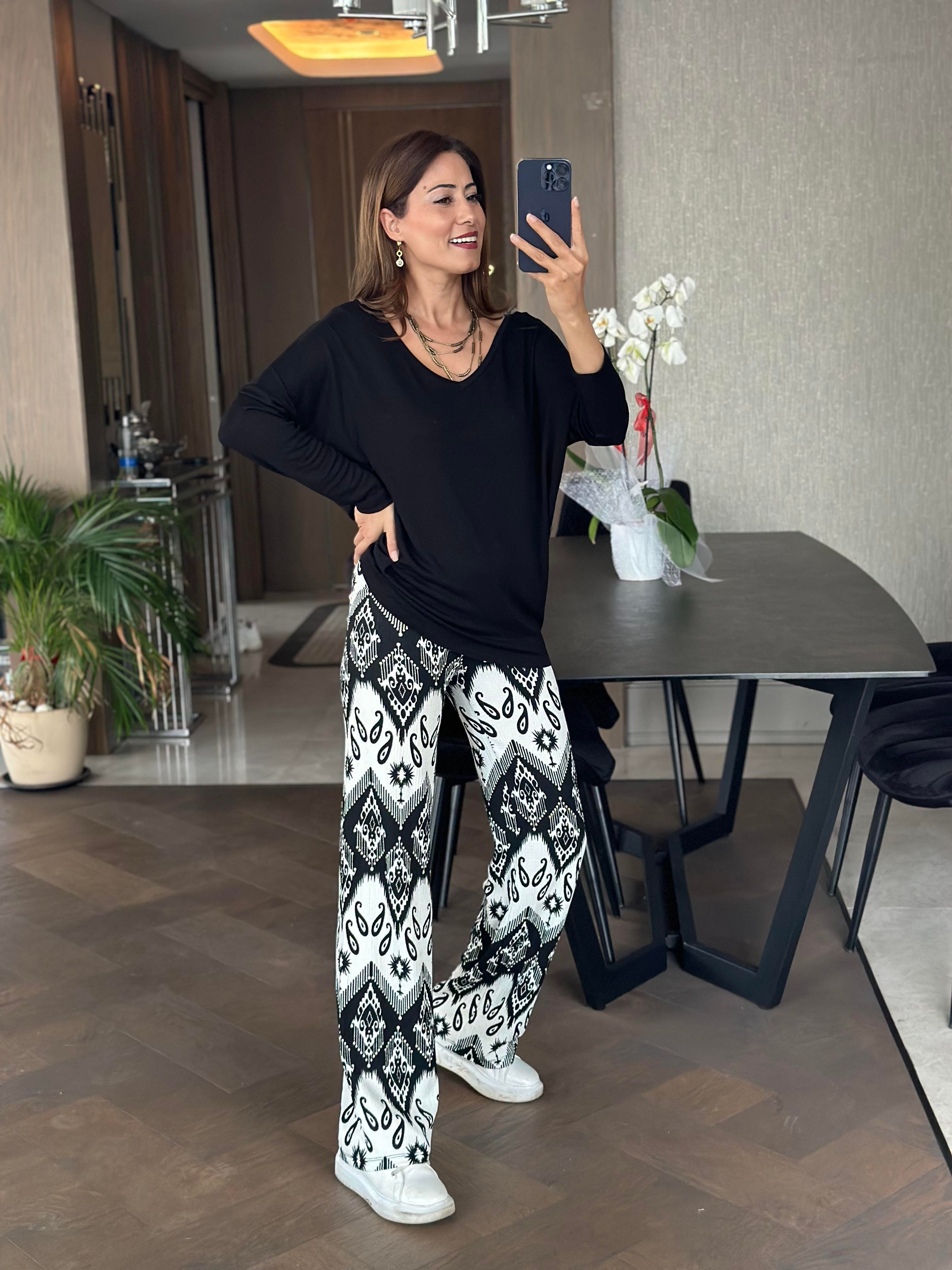 Siyah Ön Arka V Yaka Uzun Kol Kadın Bluz