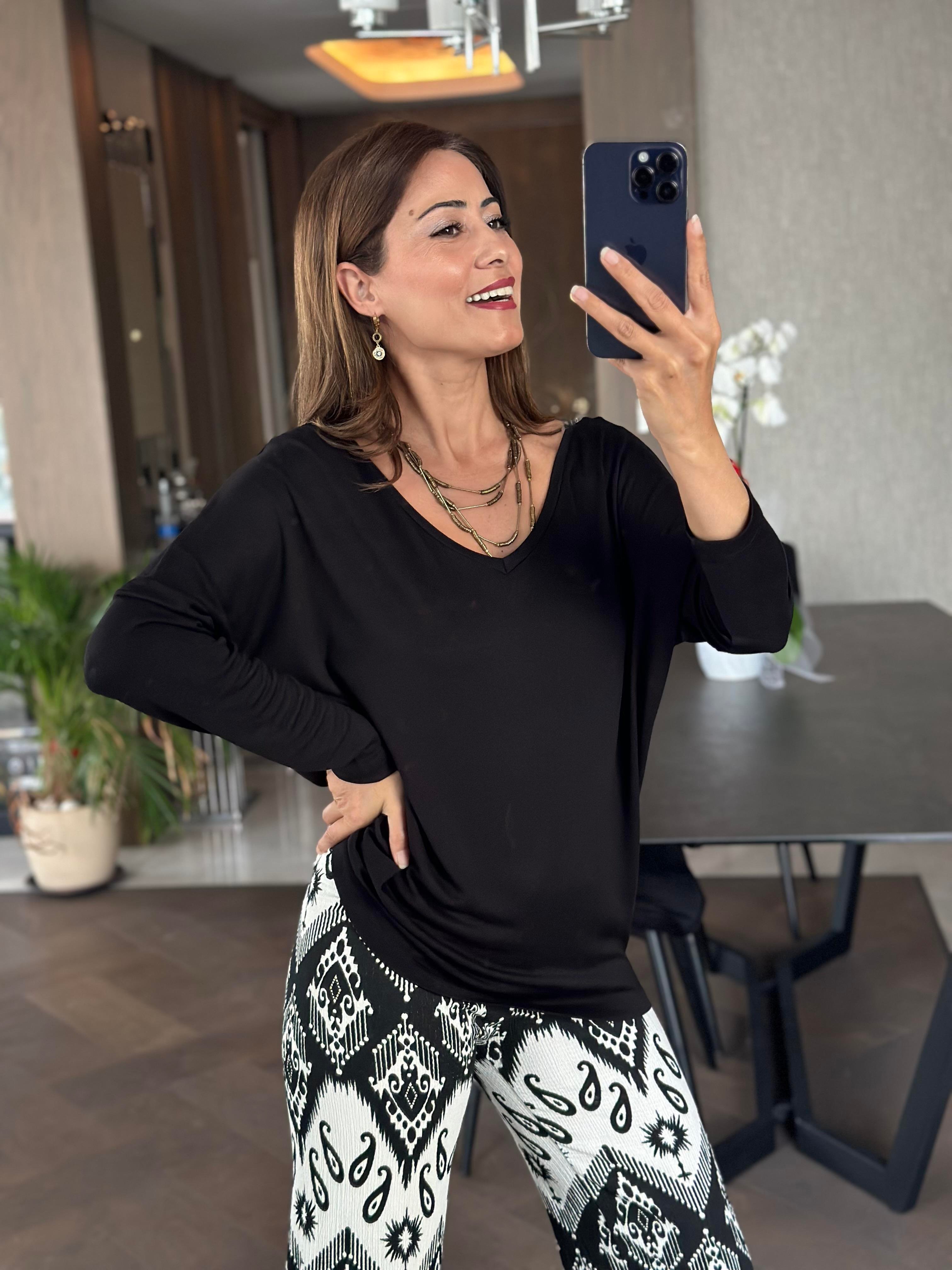 Siyah Ön Arka V Yaka Uzun Kol Kadın Bluz