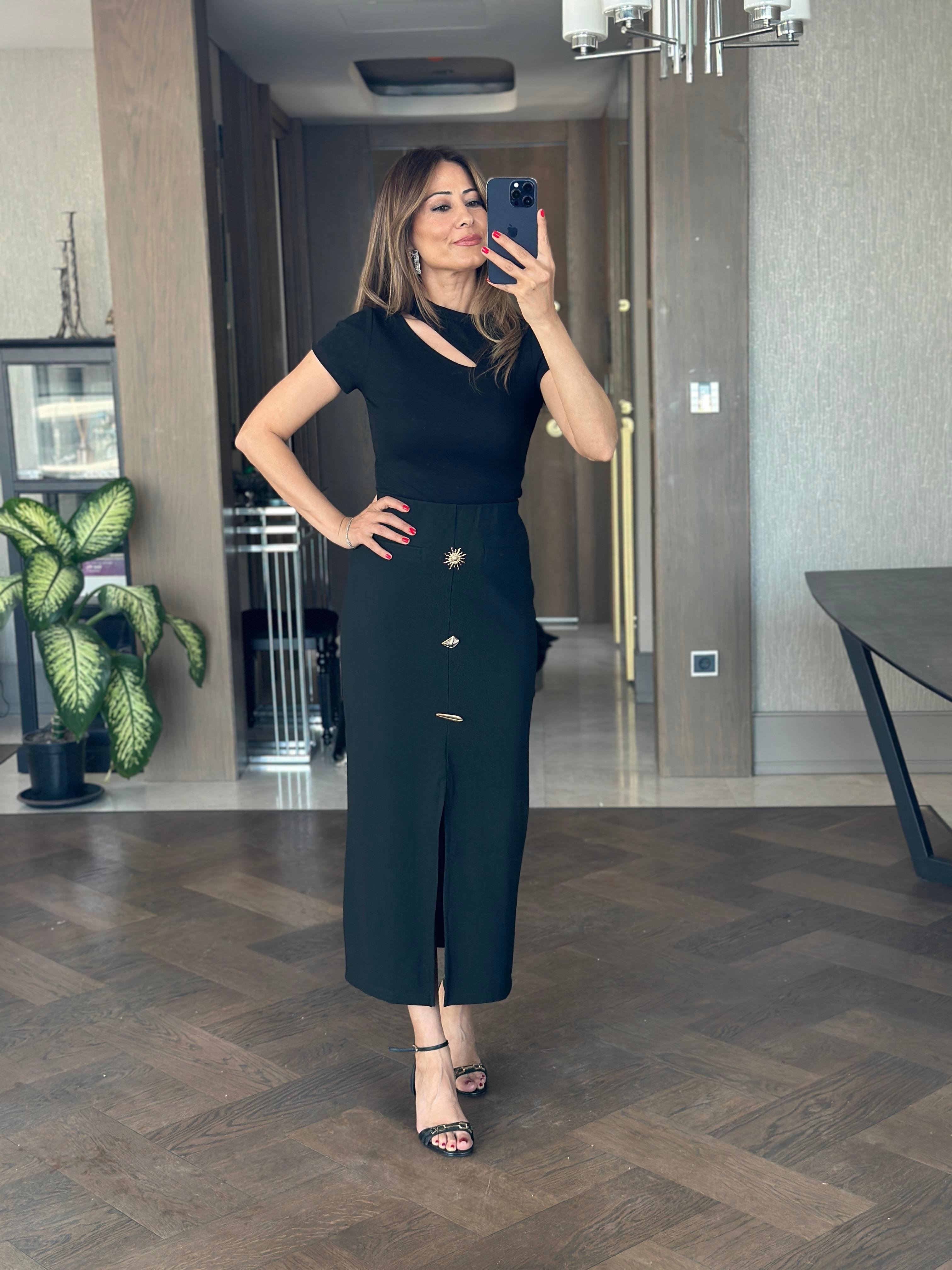 Siyah Ottoman Yırtmaçlı Güneş Serisi Kadın Midi Boy Etek