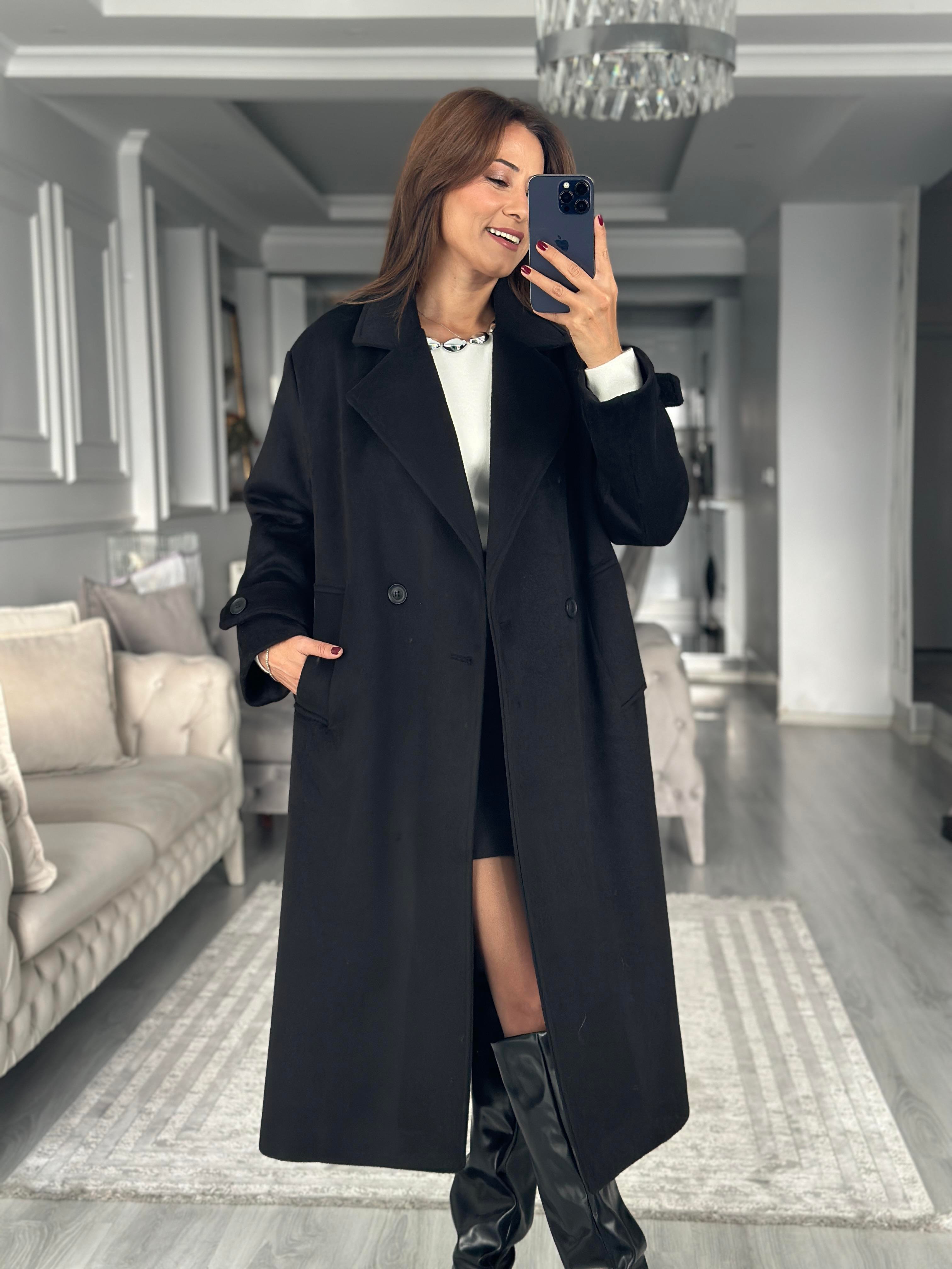 Siyah Oversize İki Düğmeli Kaşe Kaban