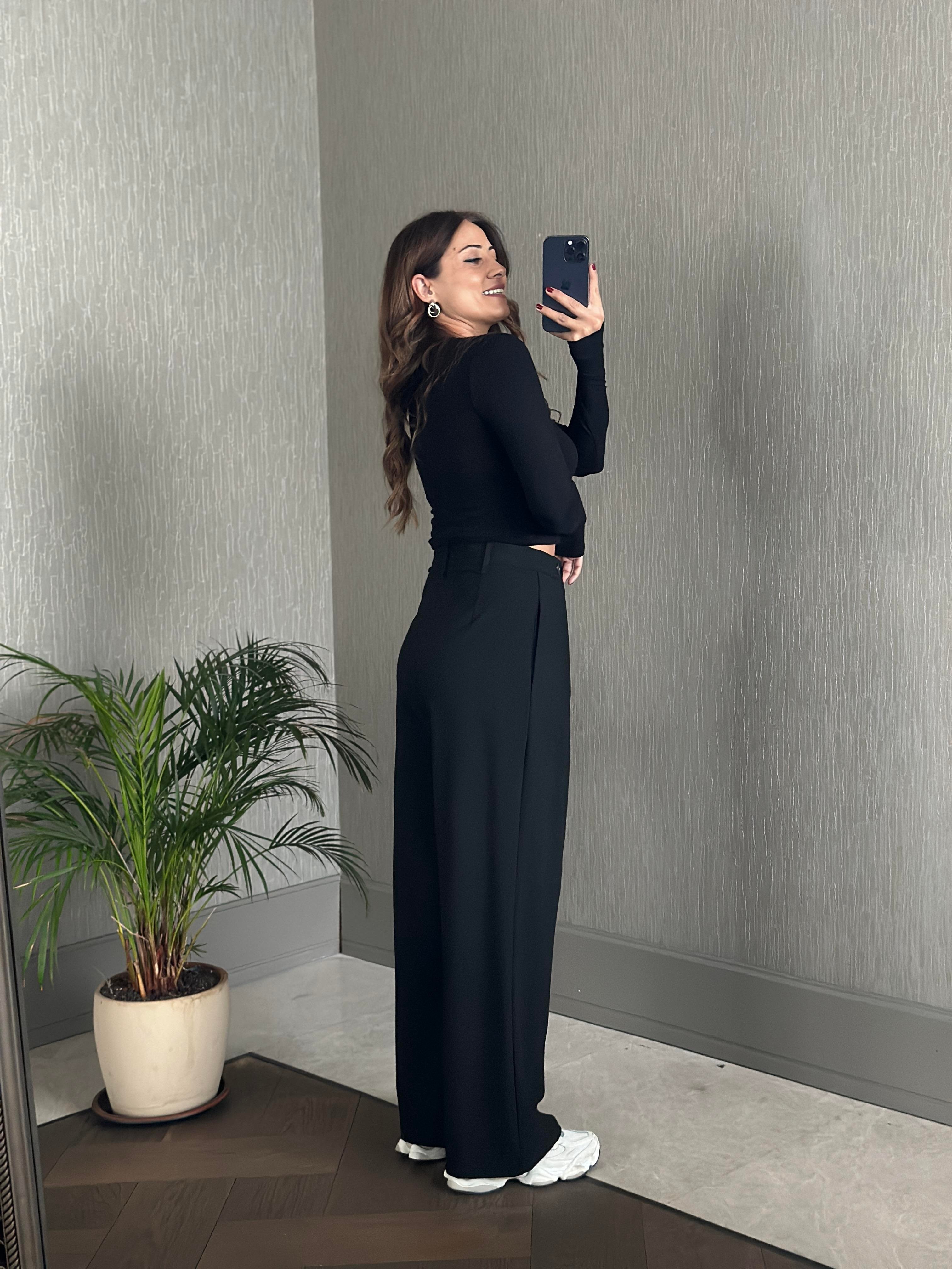 Siyah Pilesi Düğme Detay Cepli Palazzo Kadın Kumaş Pantolon