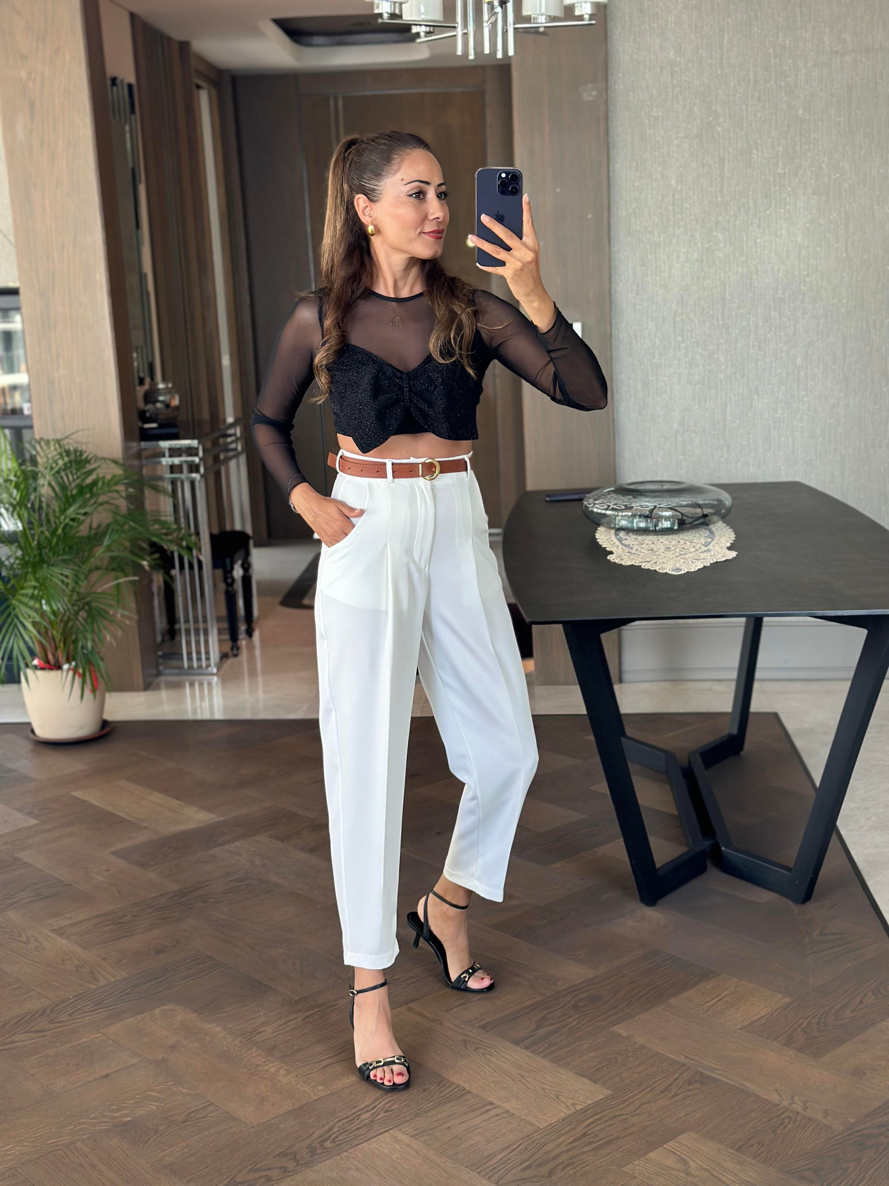 Siyah Simli Önü Fiyonk Detay Tül Kadın Crop Bluz