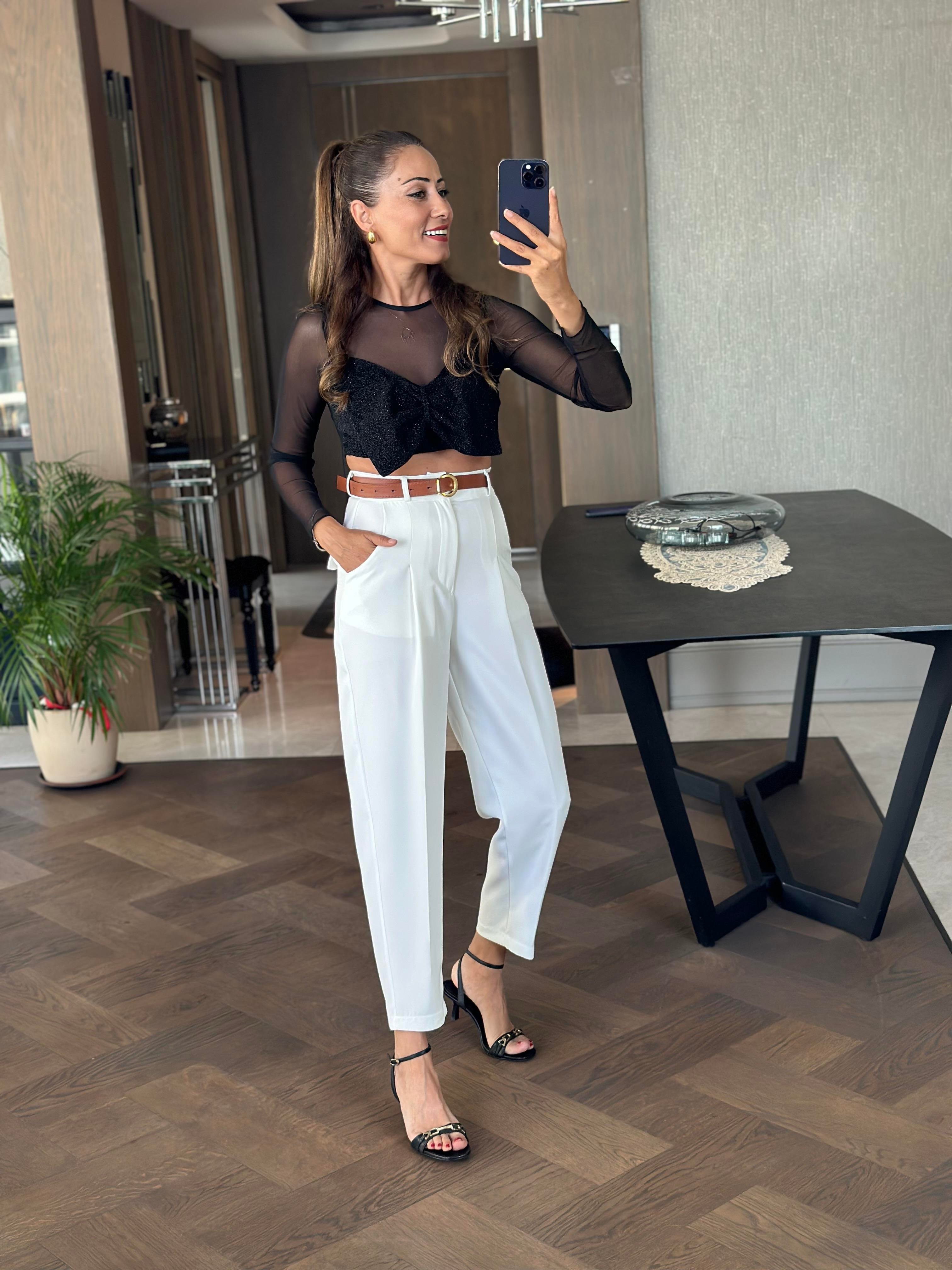 Siyah Simli Önü Fiyonk Detay Tül Kadın Crop Bluz