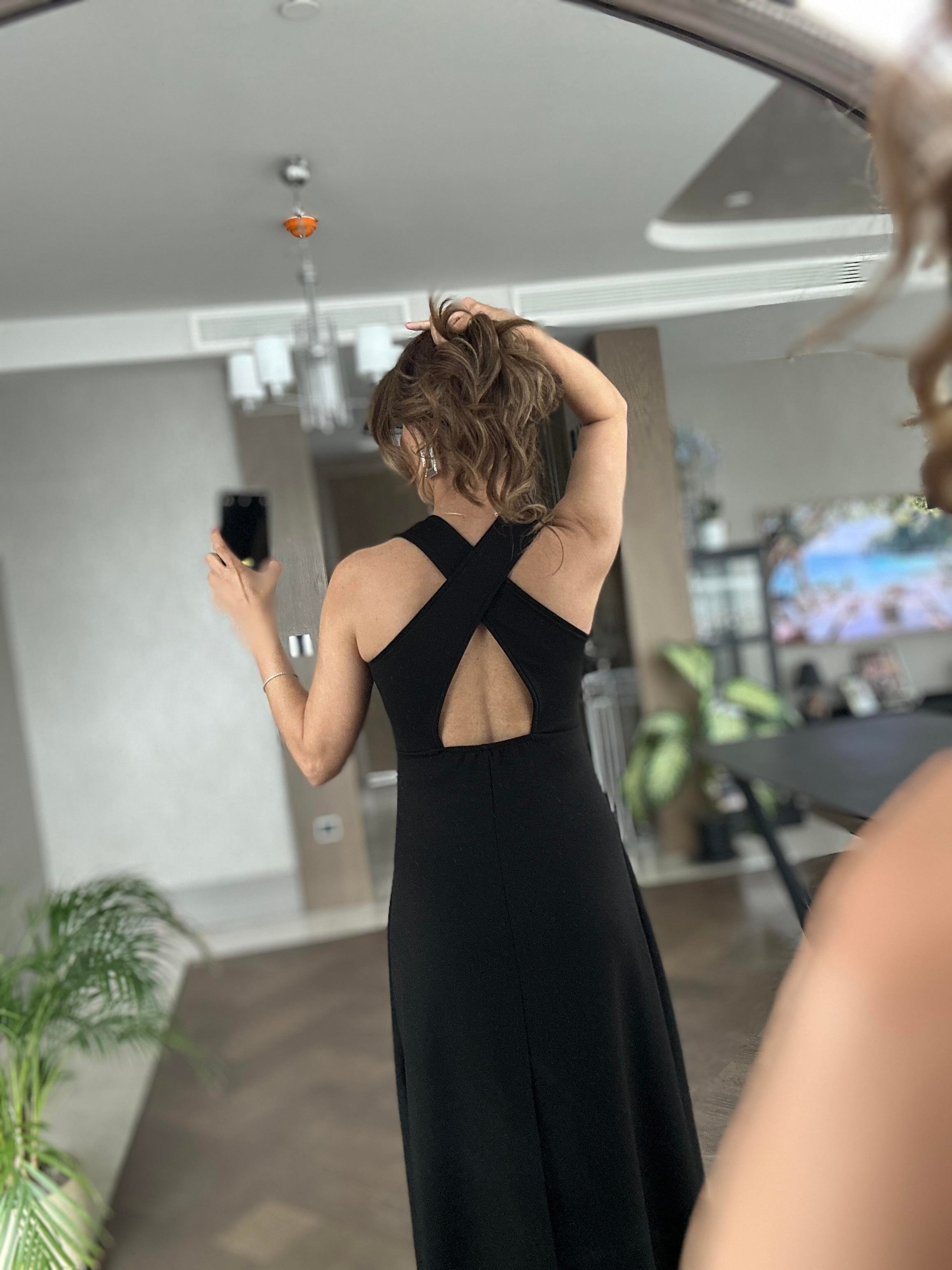 Siyah Sırtı Çapraz Bisiklet Yaka Modal Kadın Elbise