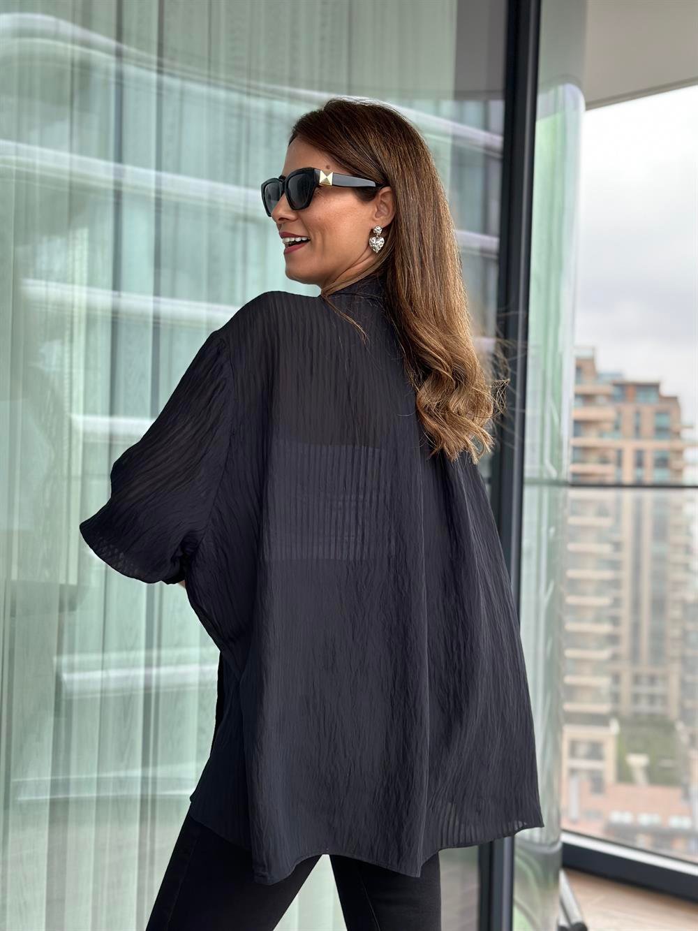 Siyah Tek Cepli Oversize Kadın Gömlek