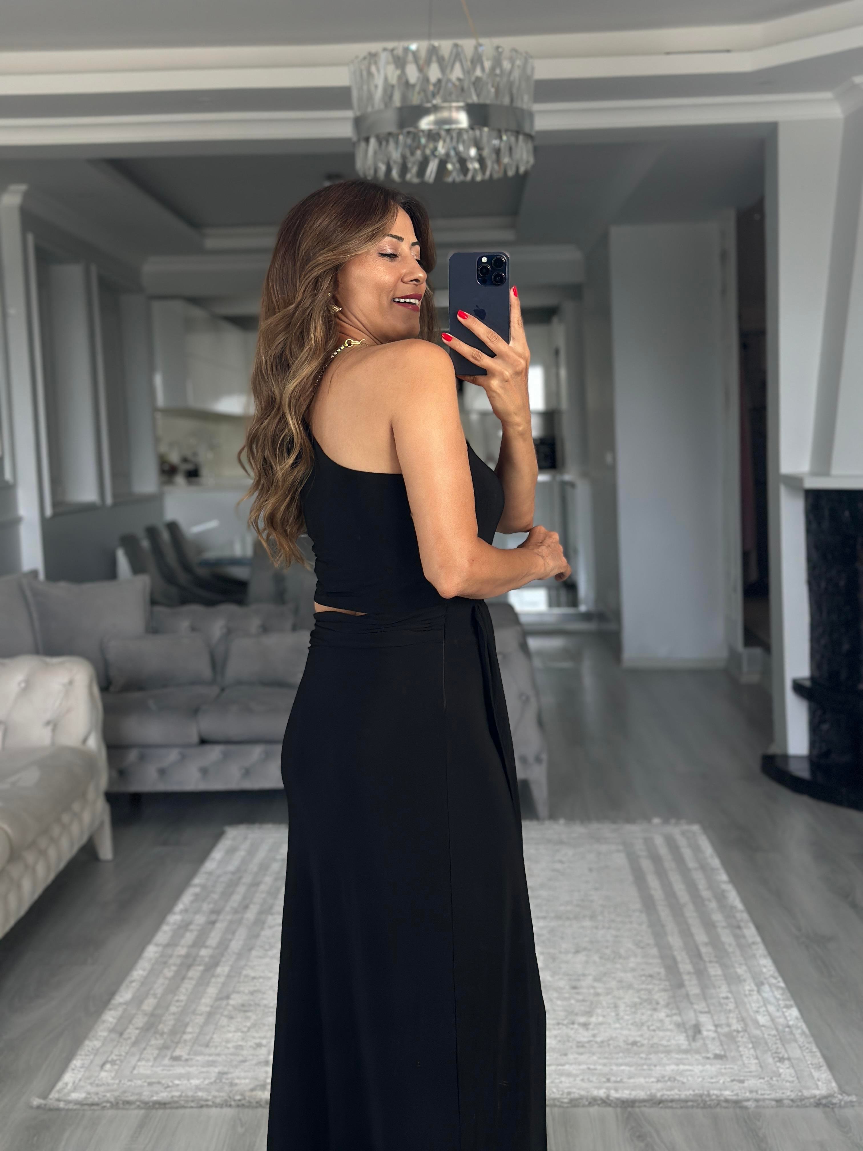 Siyah Tek Omuz Eteği Anvelop Sandy Maksi Boy Kadın Elbise