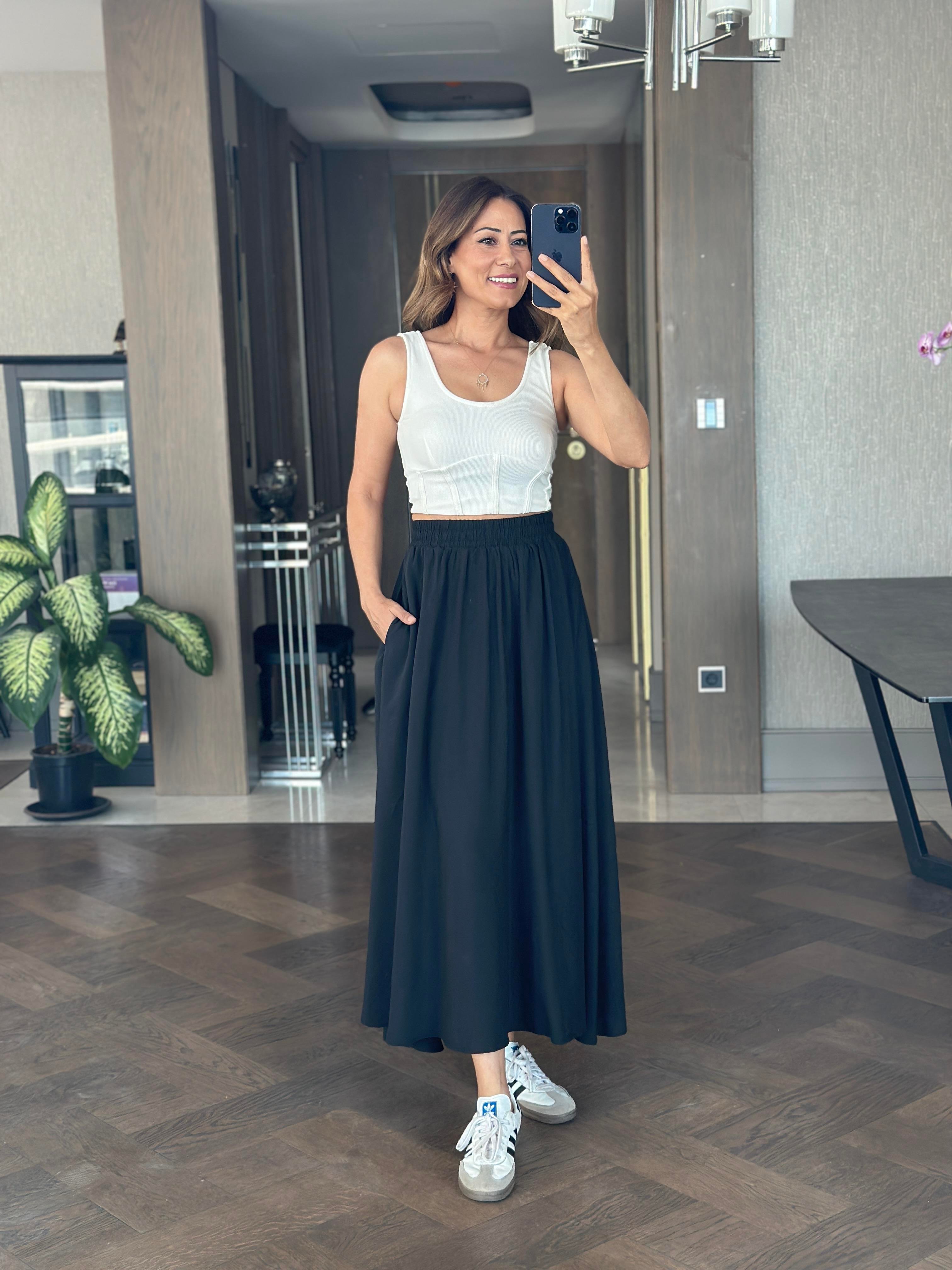 Siyah Tnsl Kumaş Beli Lastikli Cepli Kadın Midi Boy Etek