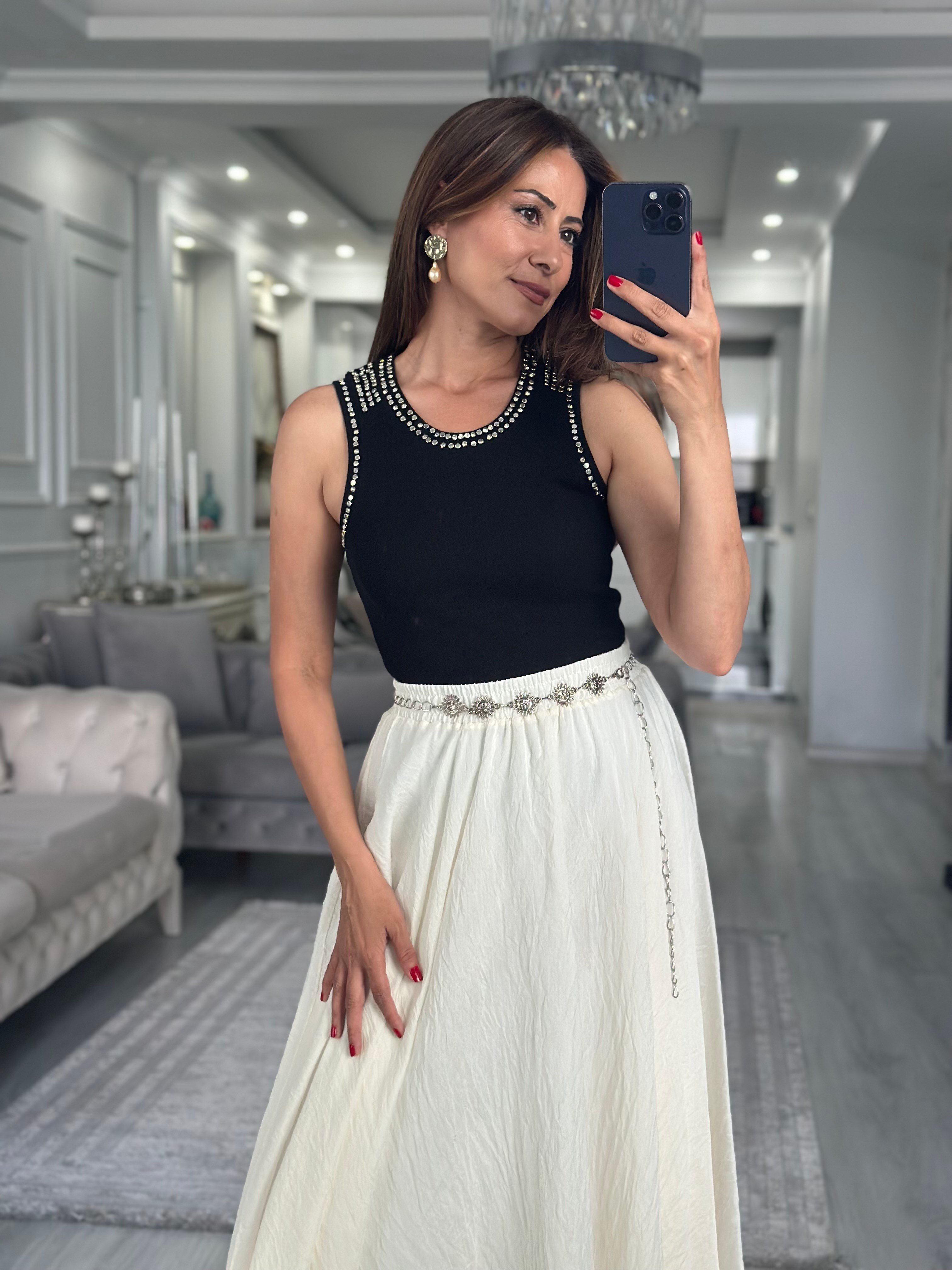 Siyah Troklu Sıfır Kol Kaşkorse Kadın Body