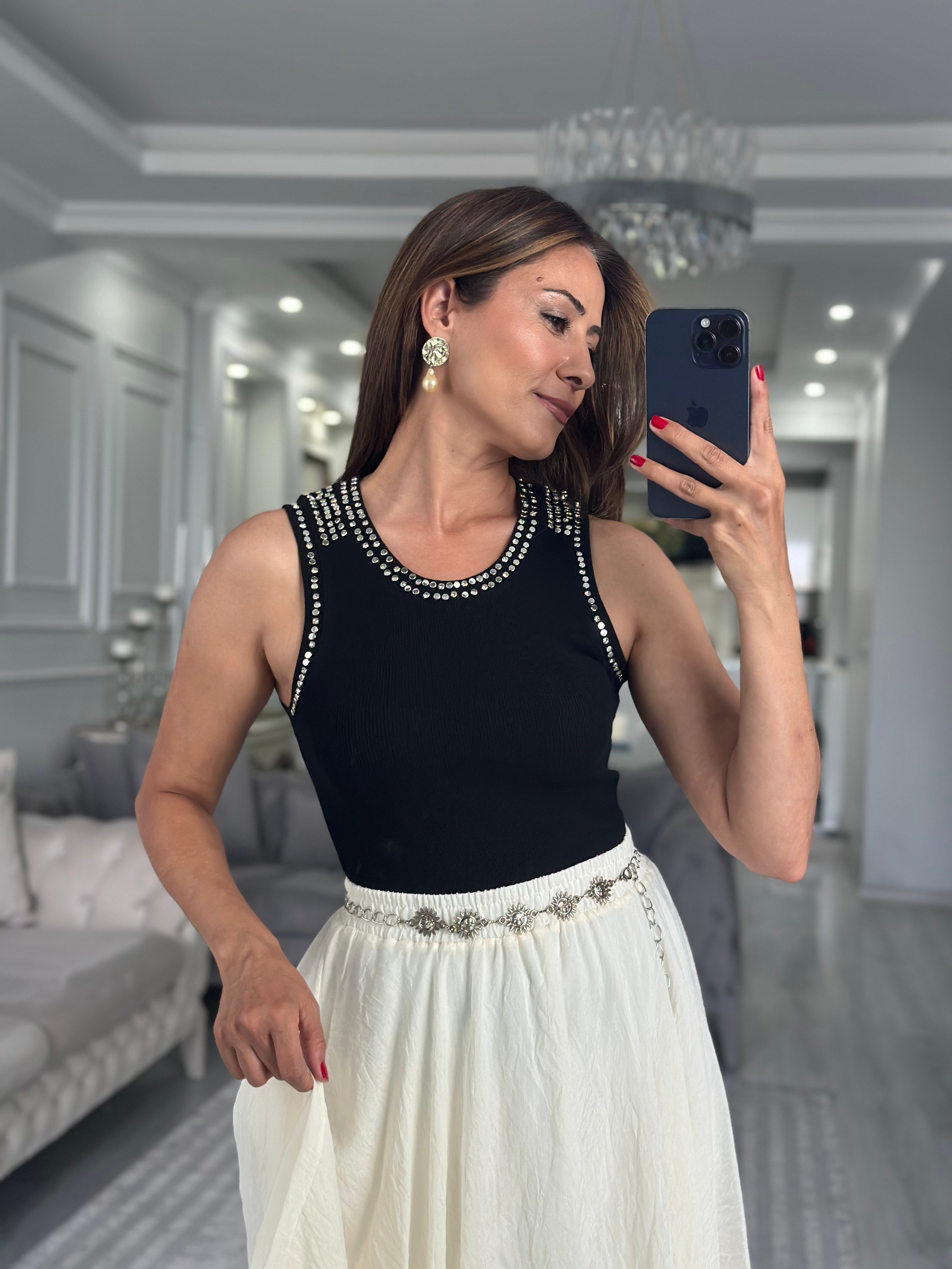 Siyah Troklu Sıfır Kol Kaşkorse Kadın Body