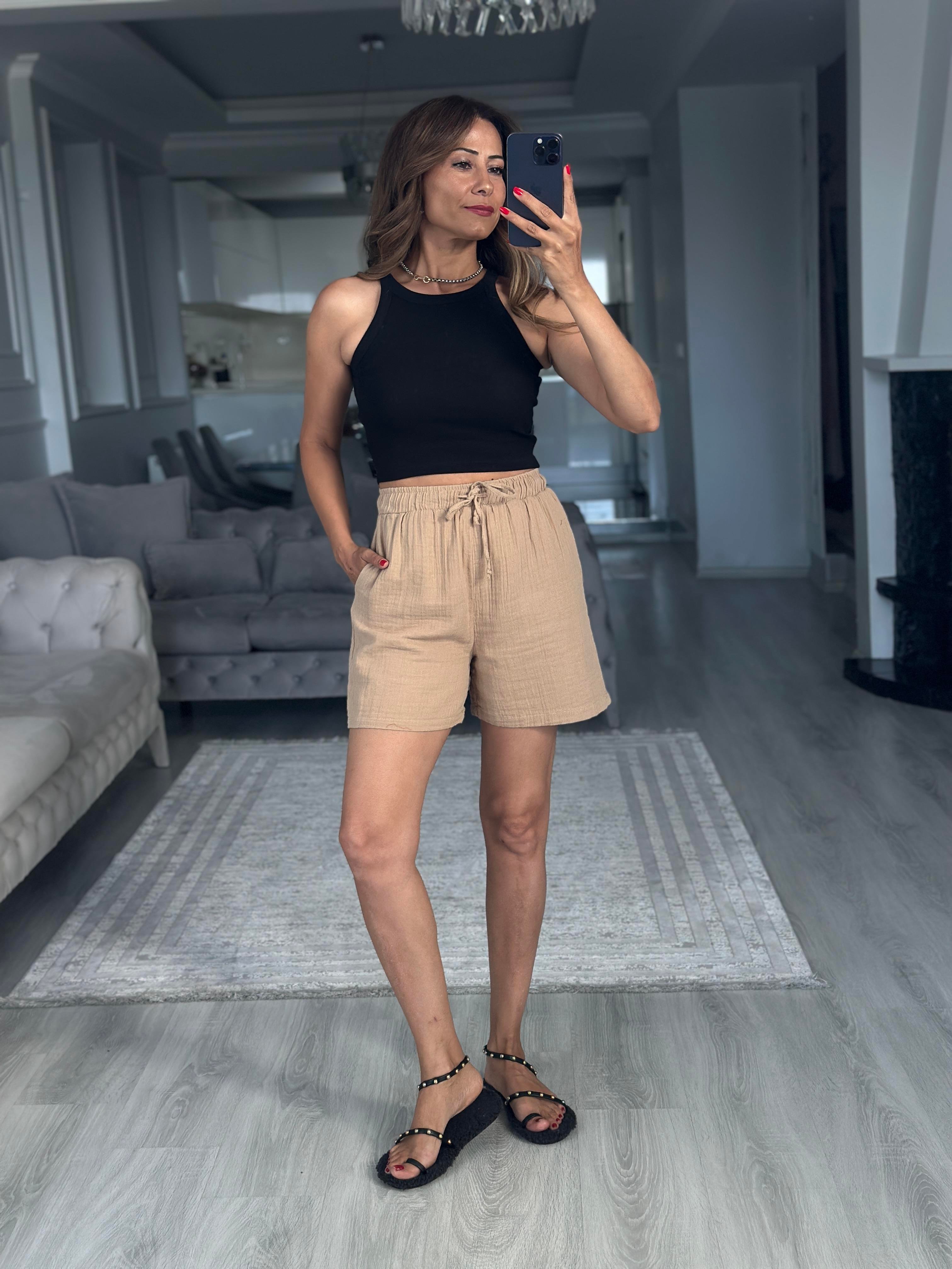 Siyah Yüzücü Yaka Crop Top Kadın Body