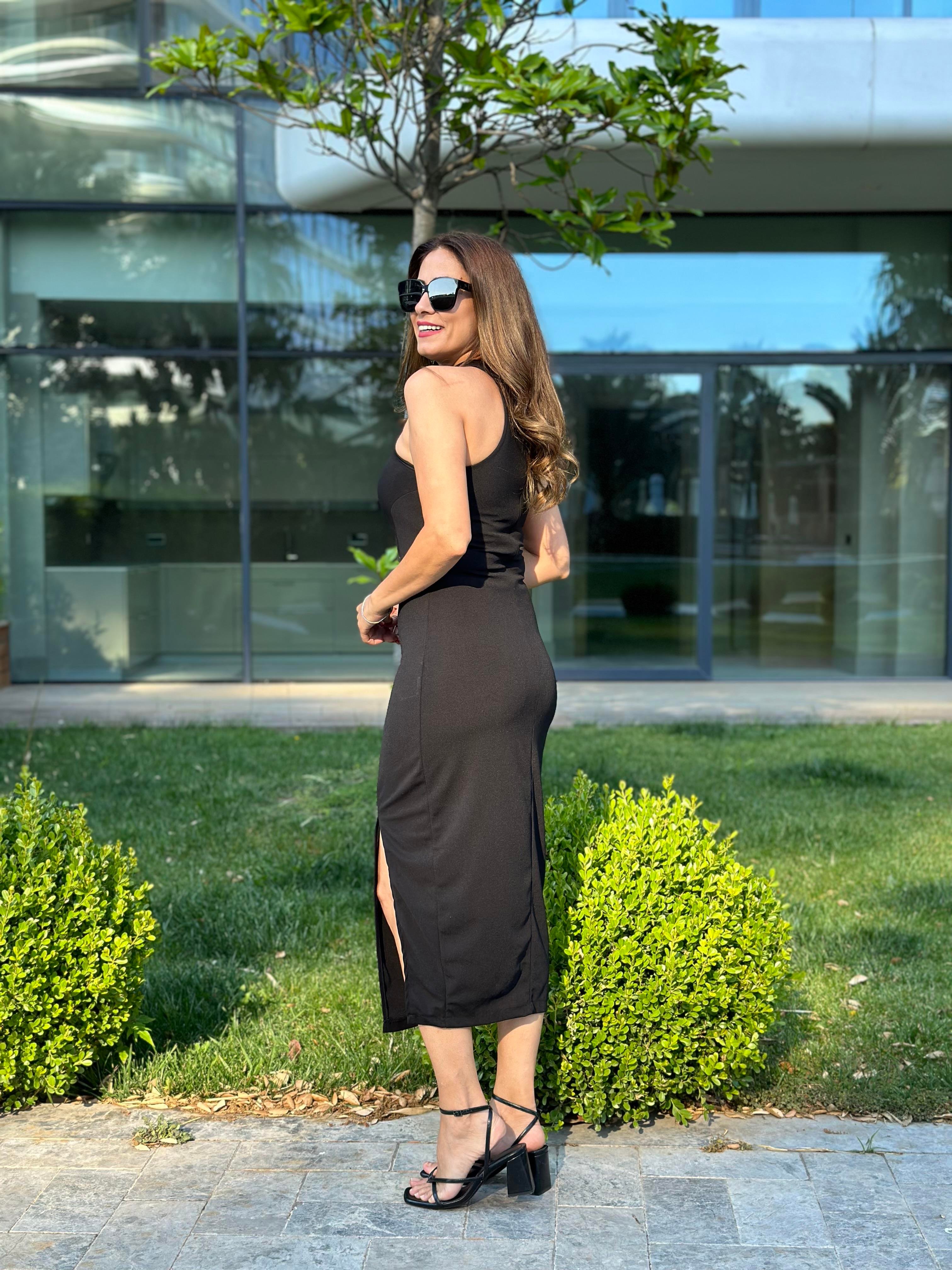 Siyah Yüzücü Yaka Gül Detay Yırtmaçlı Kadın Elbise