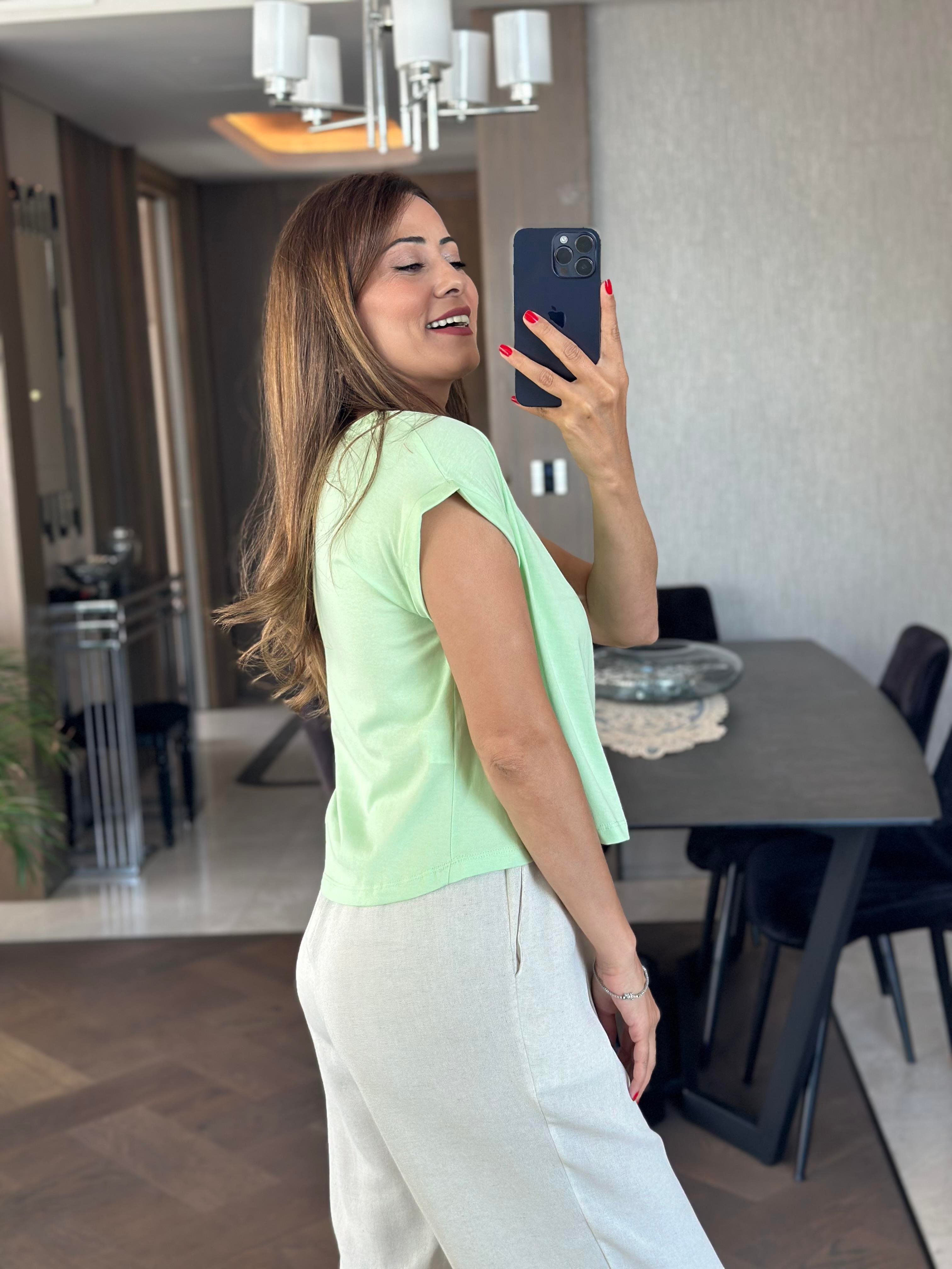Su Yeşili Bisiklet Yaka Basic Top Kadın Crop T-Shirt