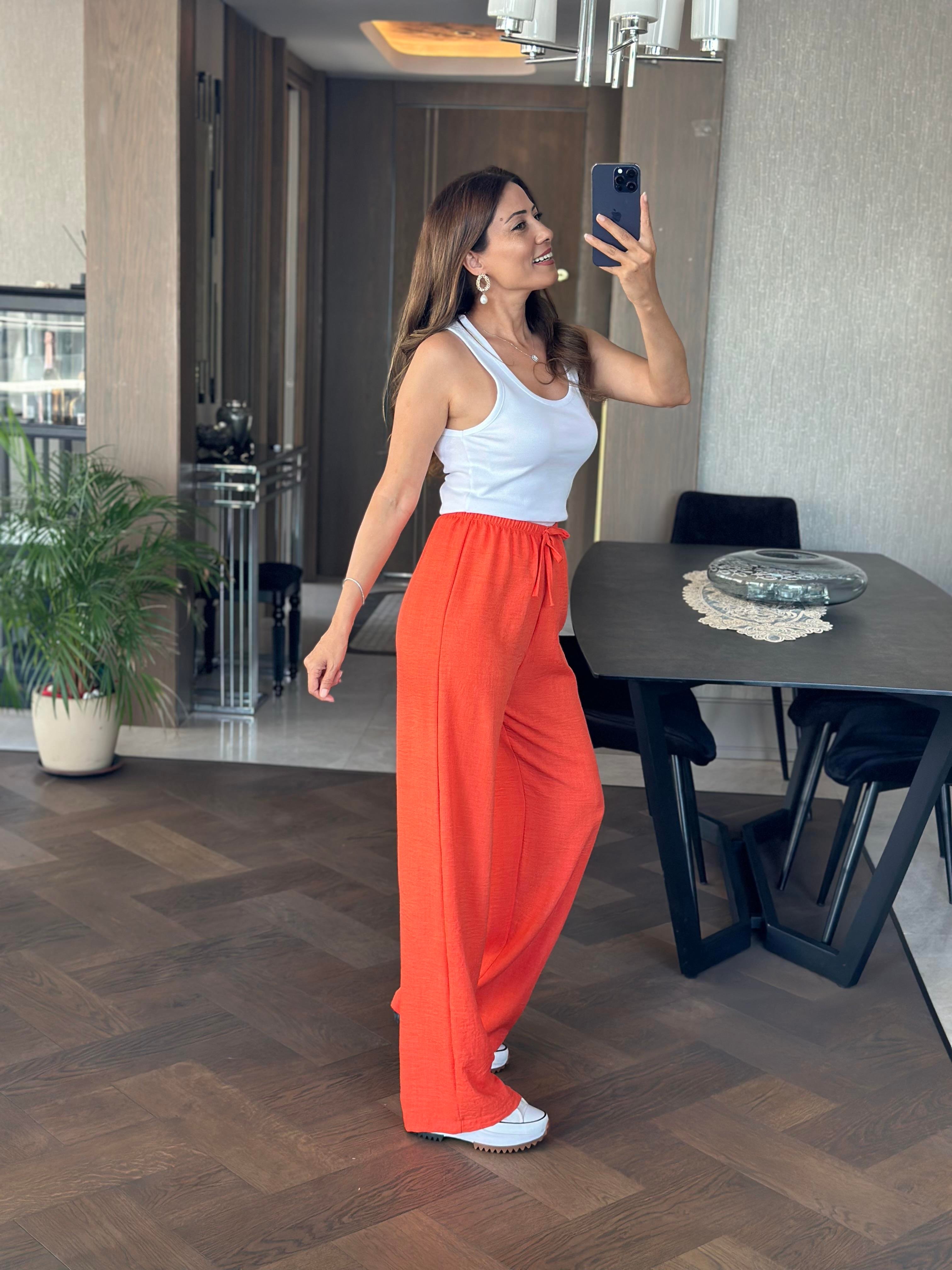 Turuncu Beli Bağcık Detay Lastikli Bol Paça Aerobin Kadın Pantolon