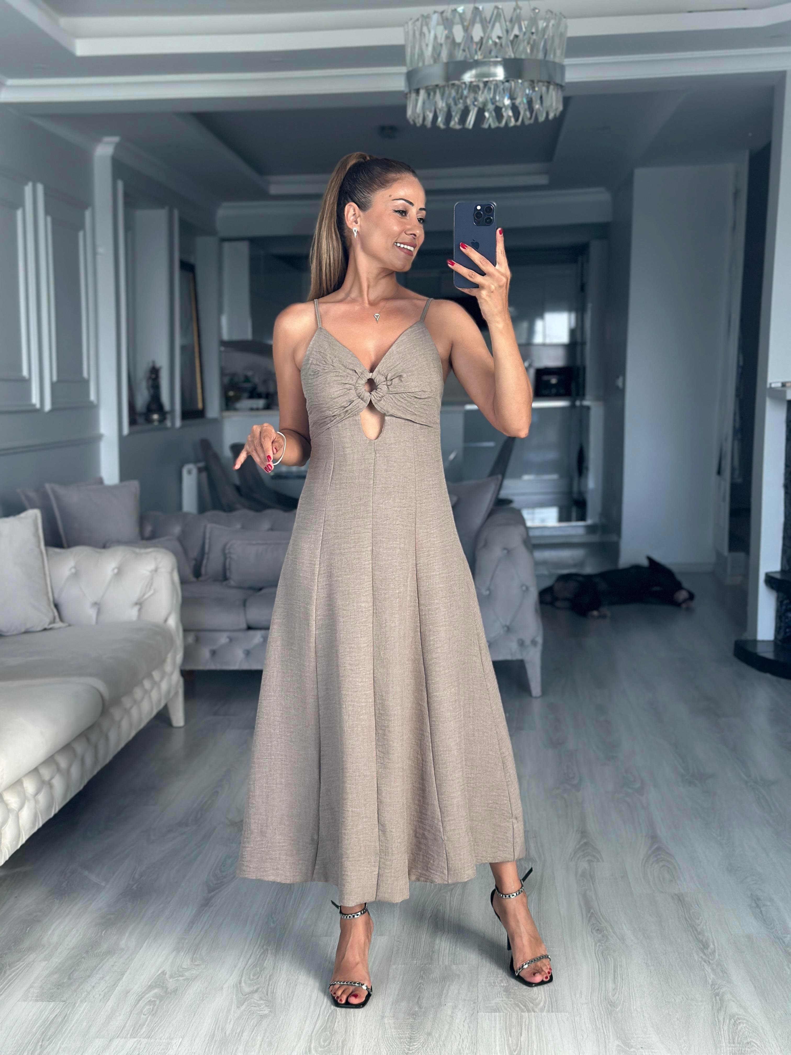 Vizon Ayarlanabilir İp Askılı Dekolteli Parçalı Midi Boy Kadın Elbise