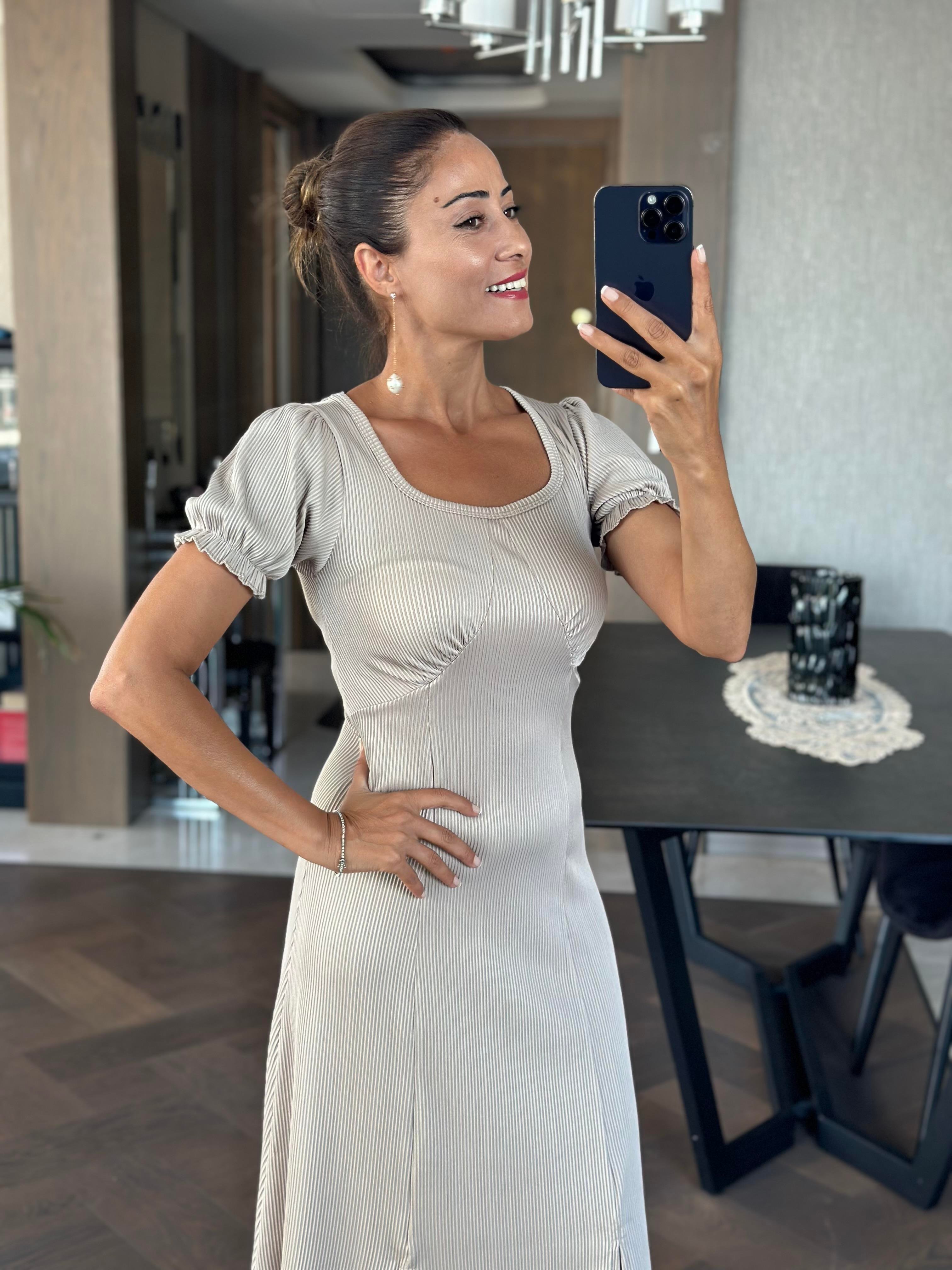 Vizon Fitilli Örme Kumaş Prenses Kol Yırtmaçlı Kadın Elbise