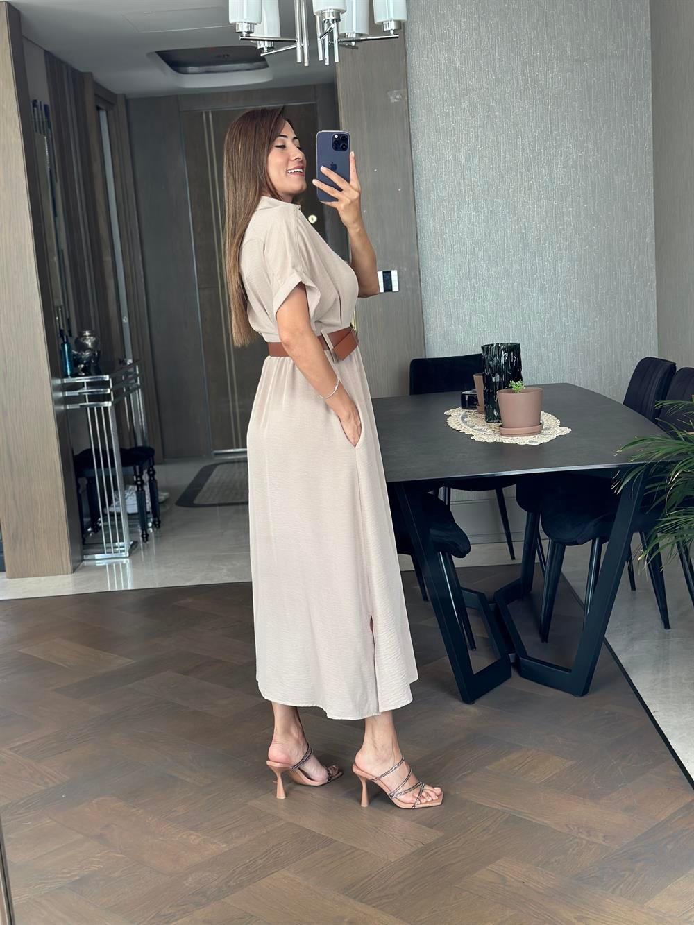 Vizon Ön Ve Arka Pileli Kısa Kol Kemerli Kadın Gömlek Elbise