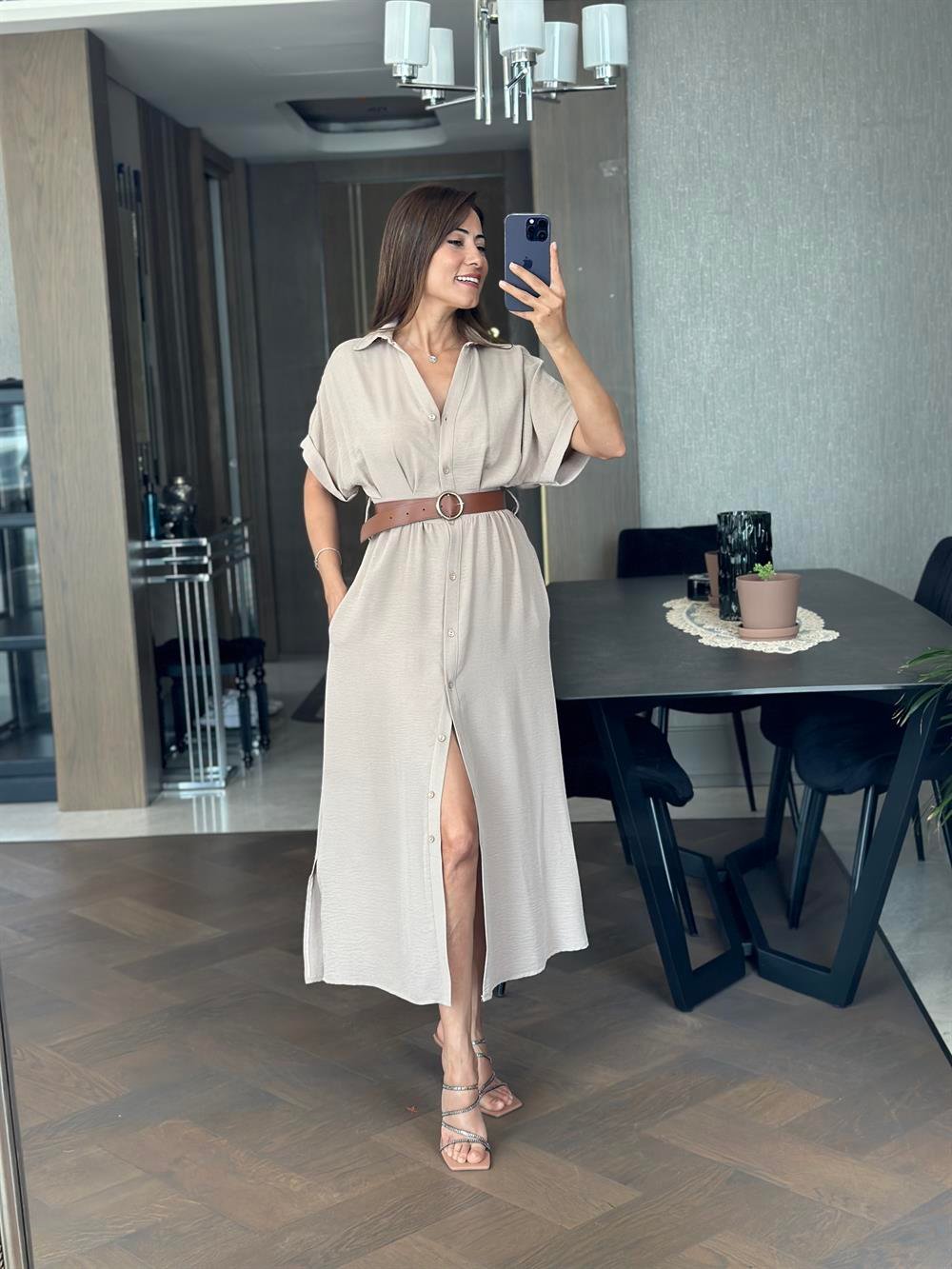 Vizon Ön Ve Arka Pileli Kısa Kol Kemerli Kadın Gömlek Elbise