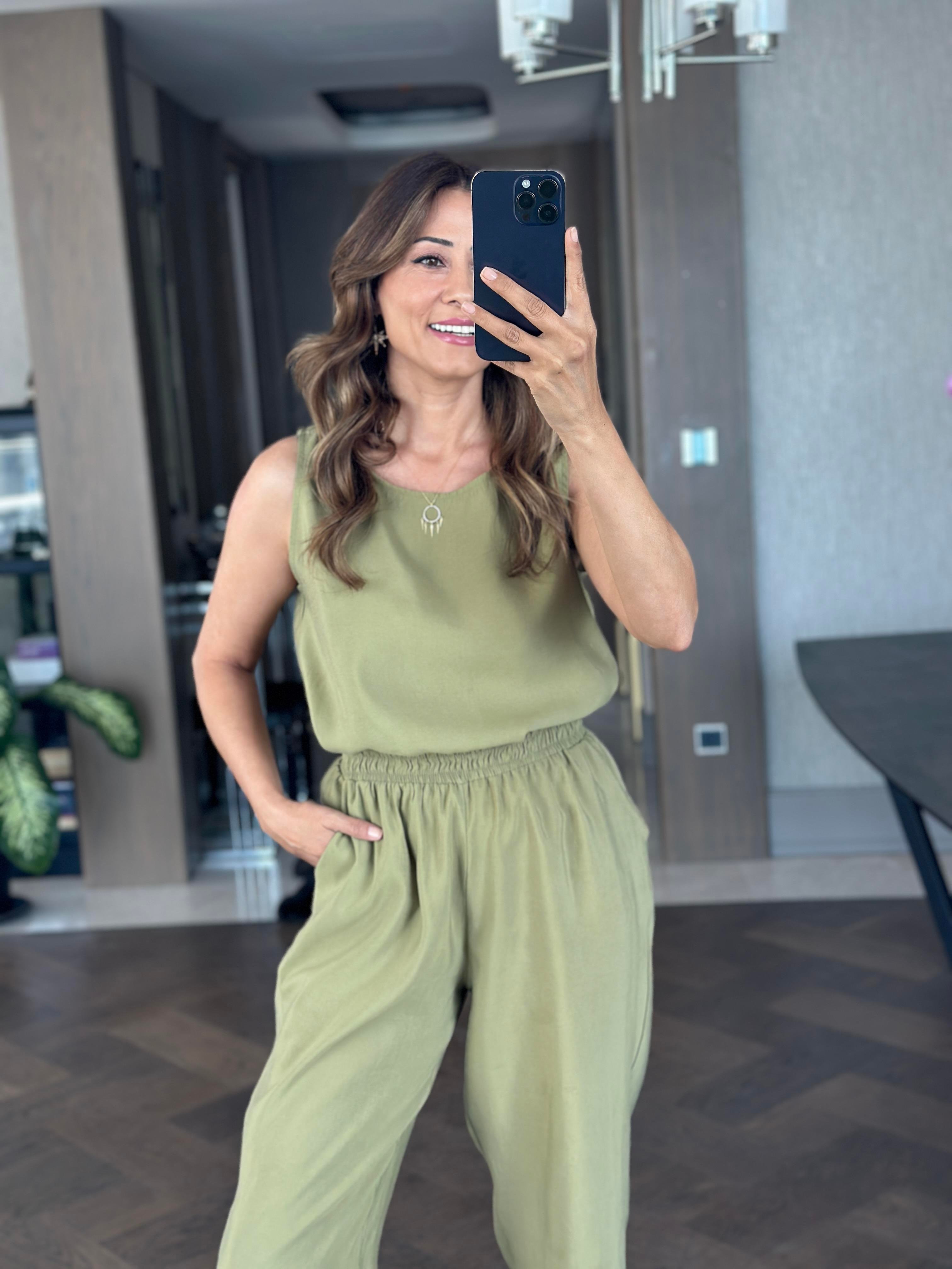 Yağ Yeşili Bisiklet Yaka Sıfır Kol Bluz Pantolon Tnsl Alt Üst Takım