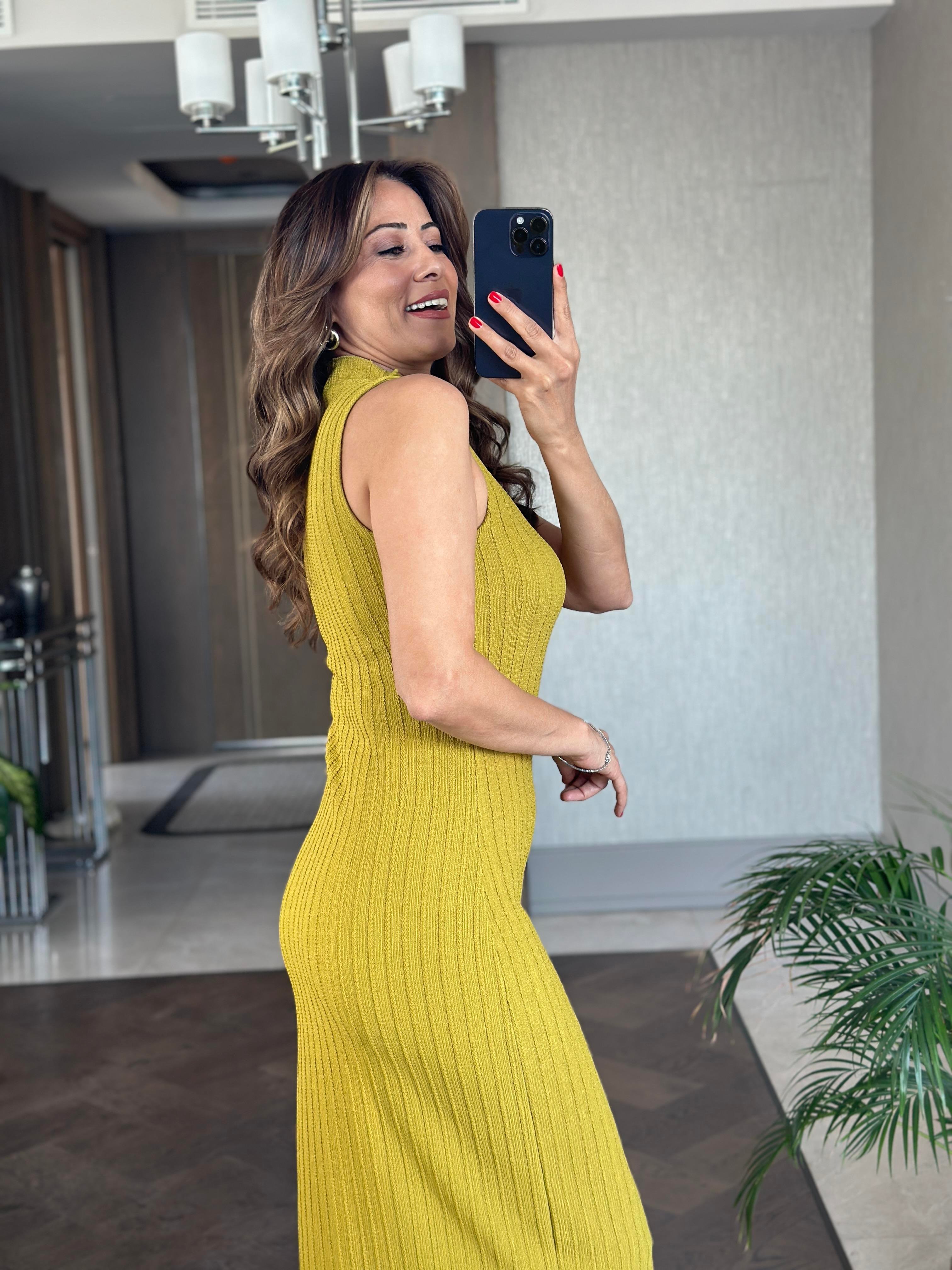 Yağ Yeşili Dik Yaka Salsa Triko Kadın Maksi Boy Elbise